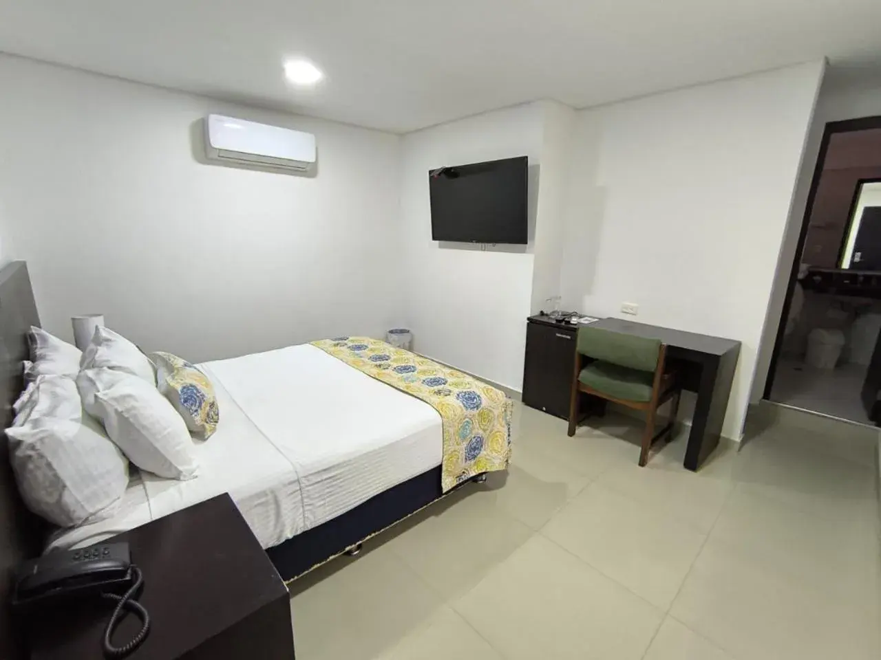 Bedroom, Bed in San Martin Cartagena Bedroom, Bed in San Martin Cartagena