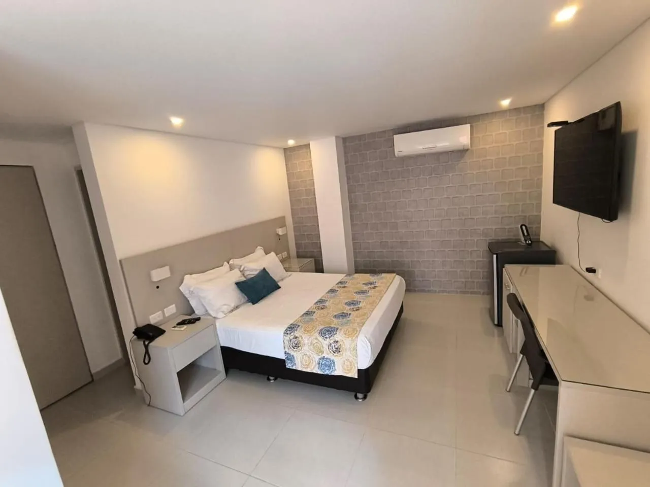 Bedroom, Bed in San Martin Cartagena