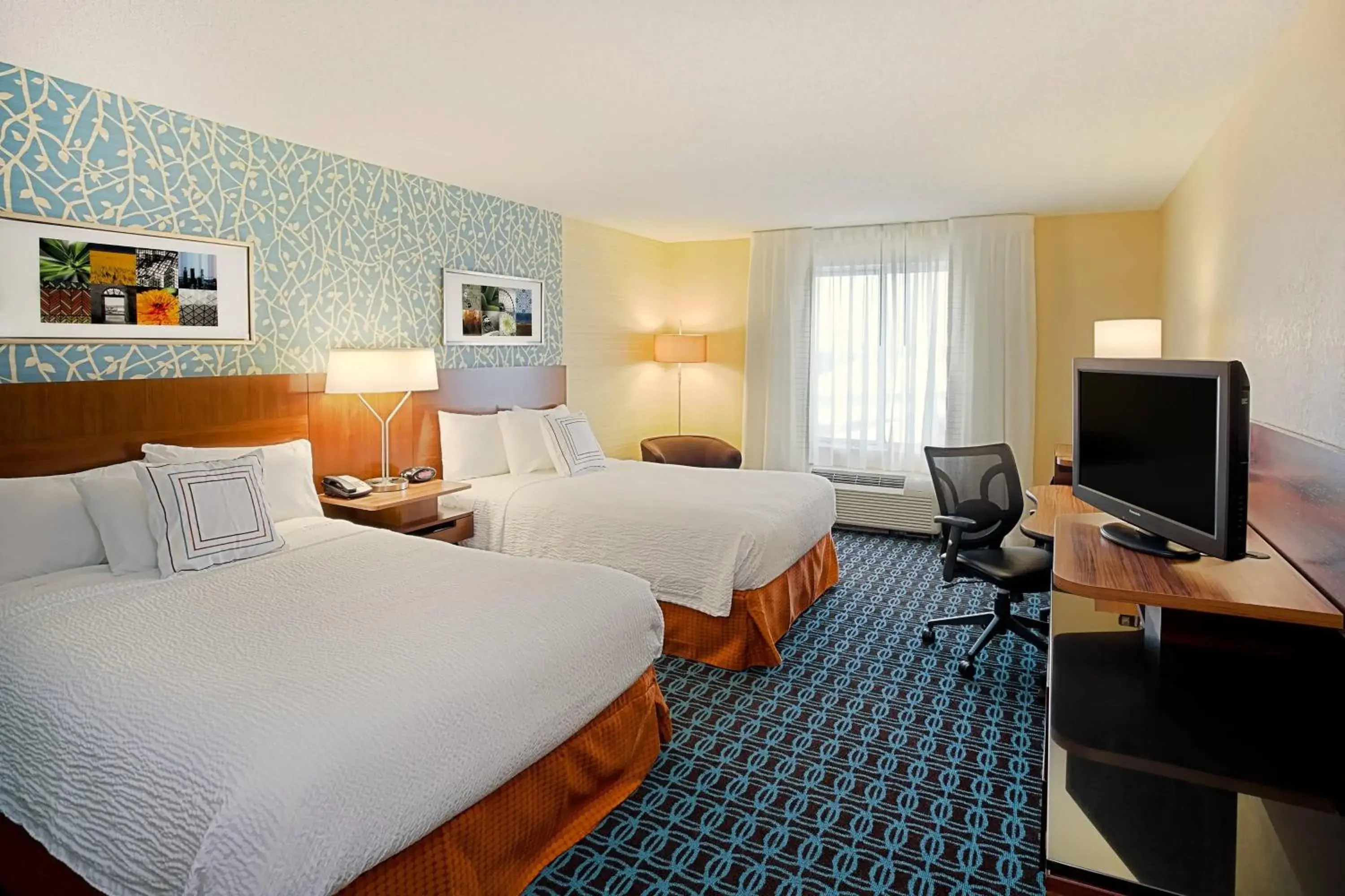 Guest room, 2 Double in Fairfield by Marriott Southeast Hammond, IN Guest room, 2 Double in Fairfield by Marriott Southeast Hammond, IN