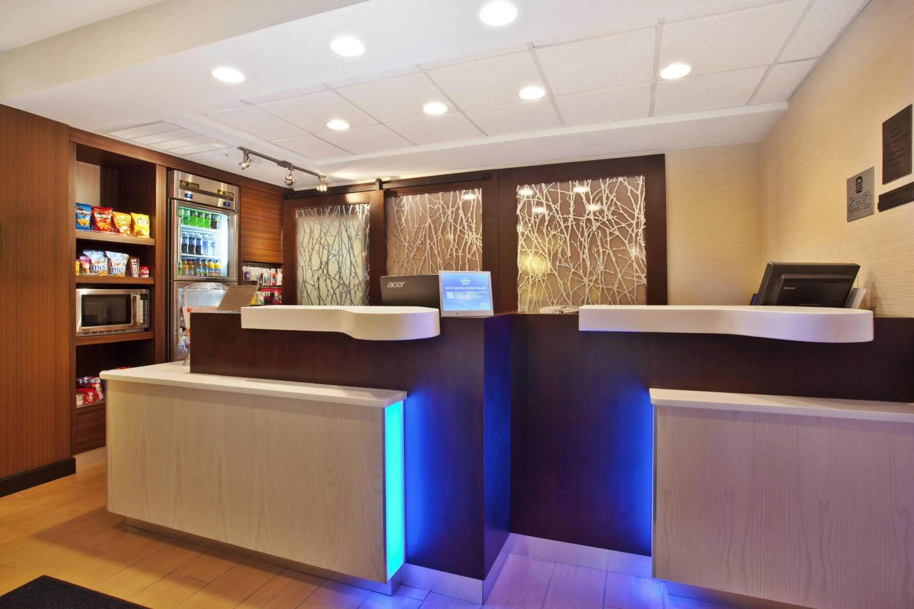 Lobby or reception in Fairfield by Marriott Southeast Hammond, IN