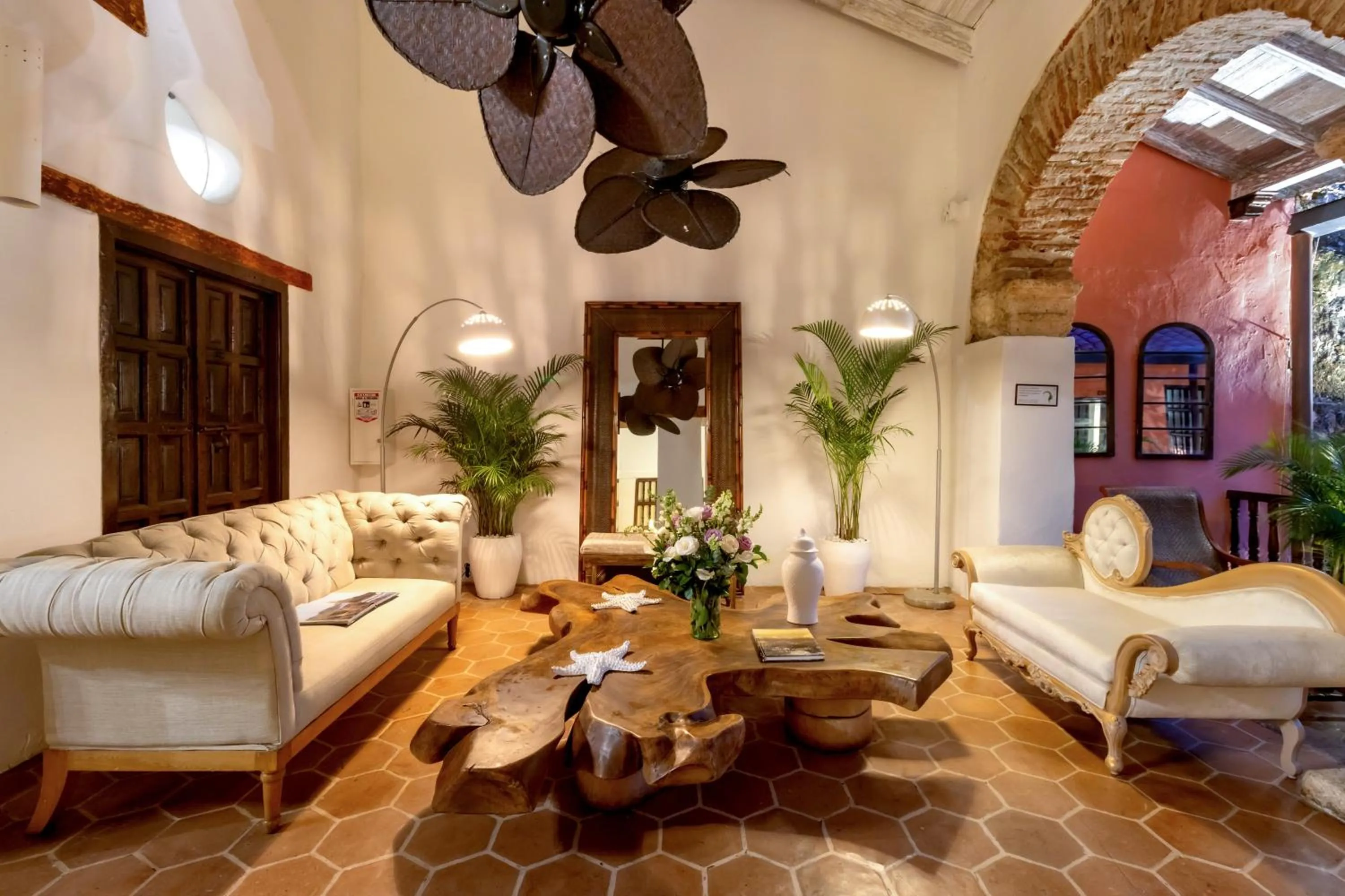 Living room in El Marques Hotel Boutique By GEH Suites