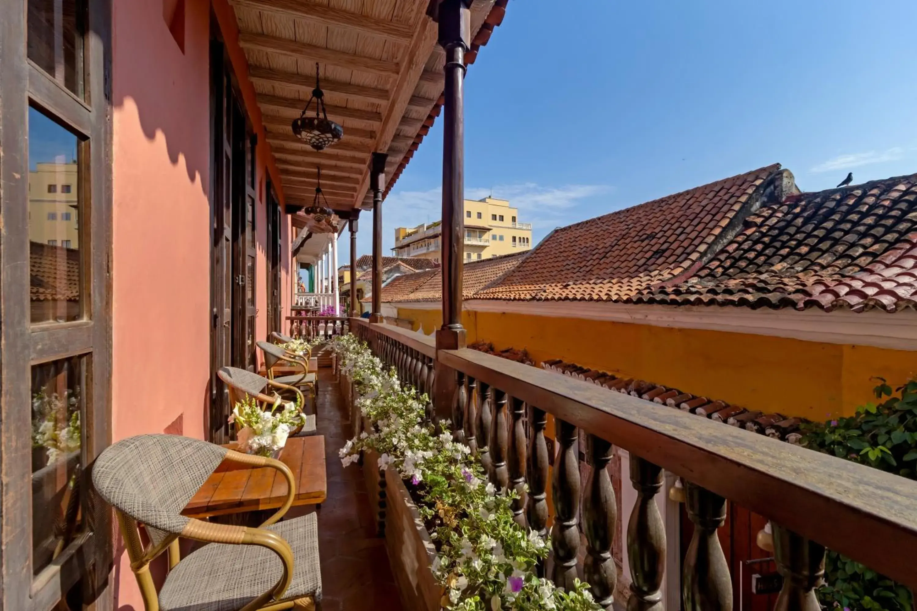 Property building in El Marques Hotel Boutique By GEH Suites Property building in El Marques Hotel Boutique By GEH Suites