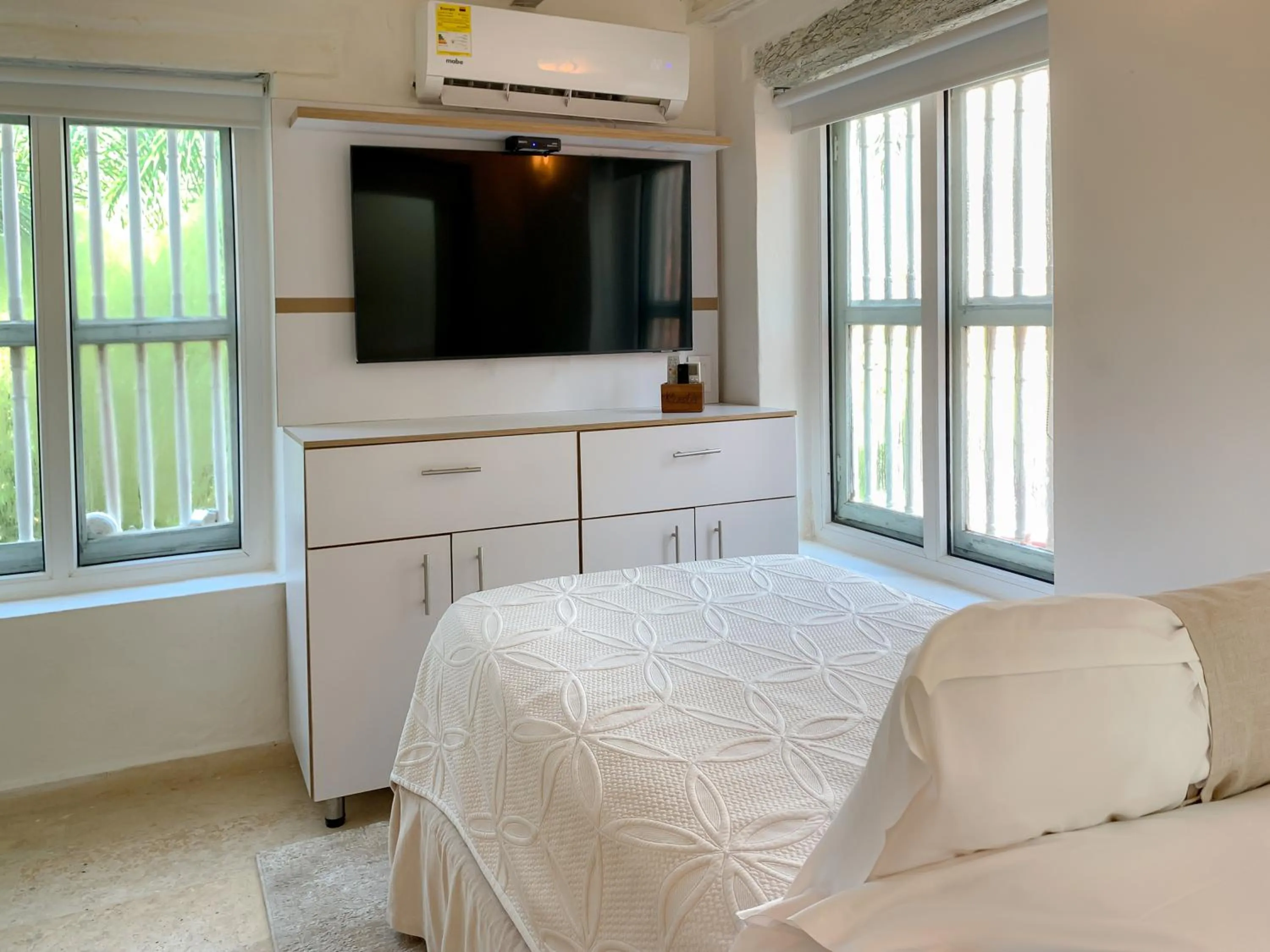 TV and multimedia in Hotel El Marqués