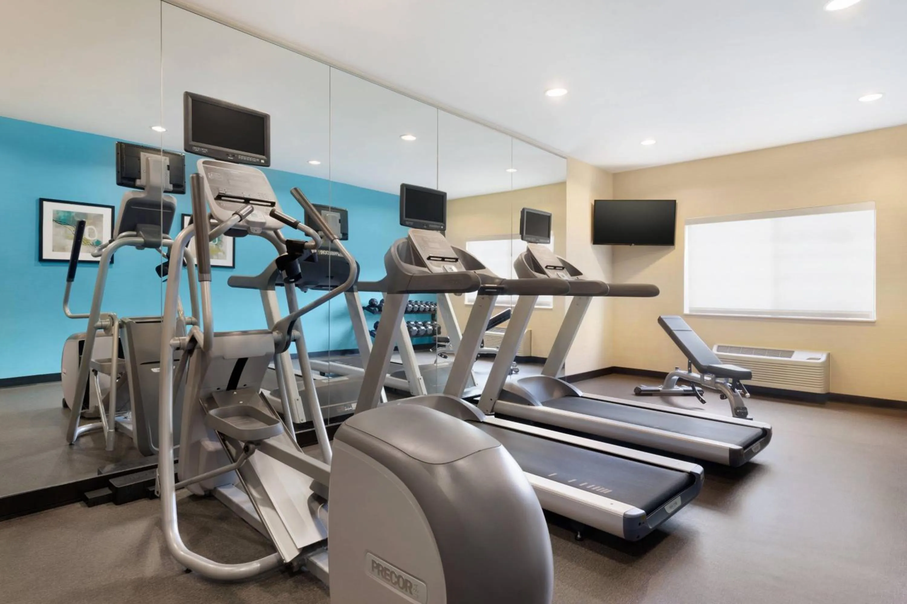 Fitness centre/facilities in Fairfield Inn Kankakee Bourbonnais