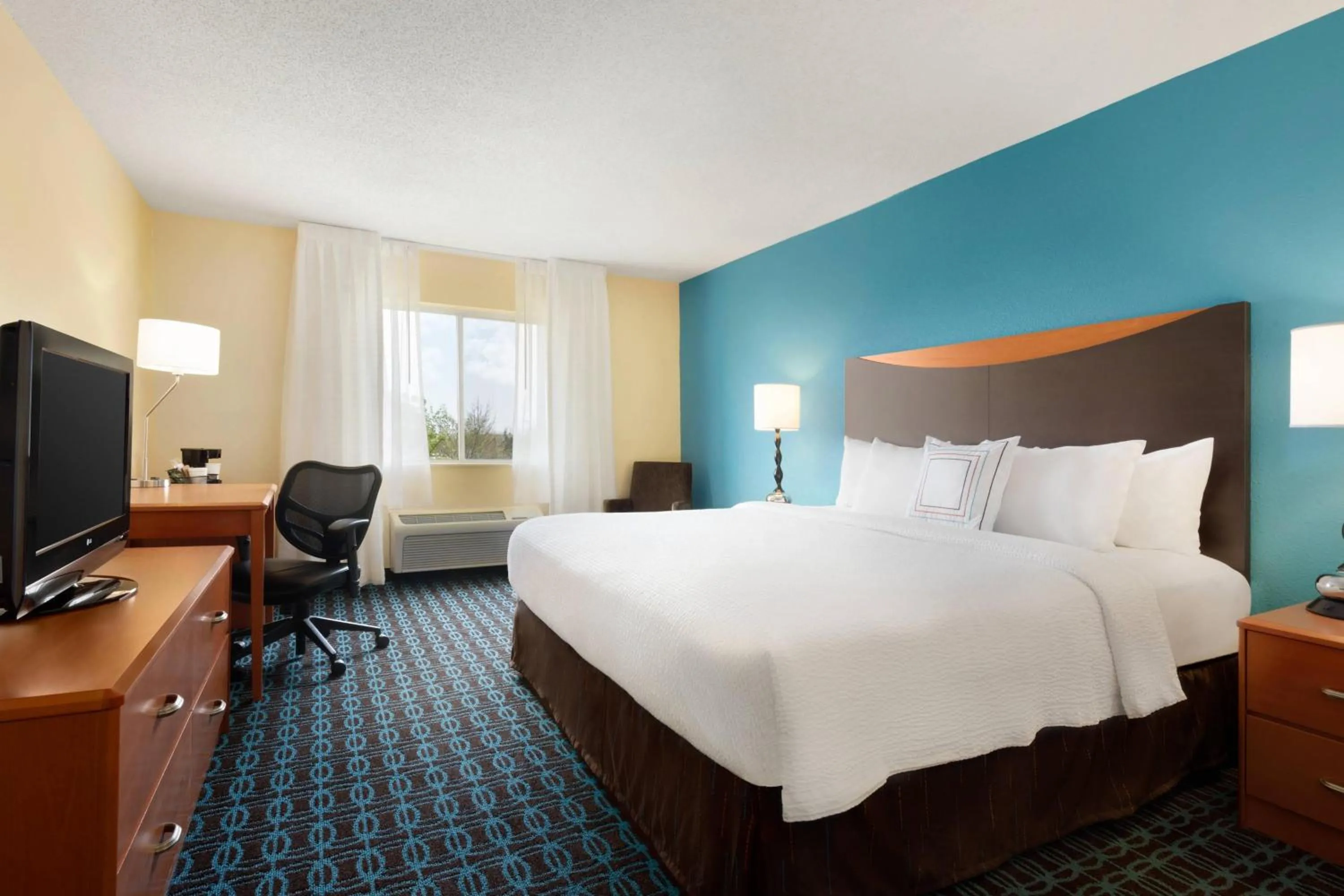 Photo of the whole room, Bed in Fairfield Inn Kankakee Bourbonnais