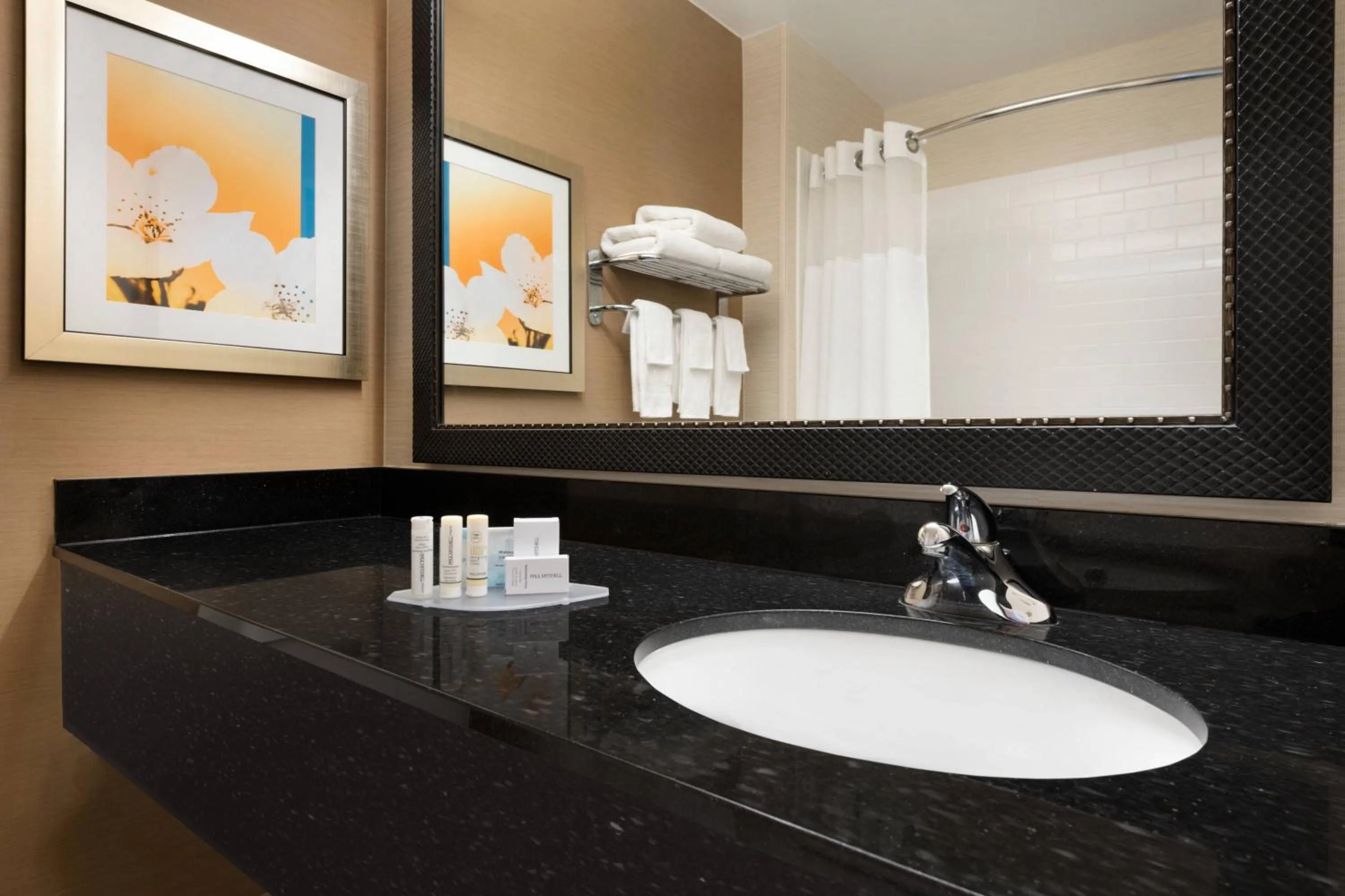 Bathroom in Fairfield Inn Kankakee Bourbonnais