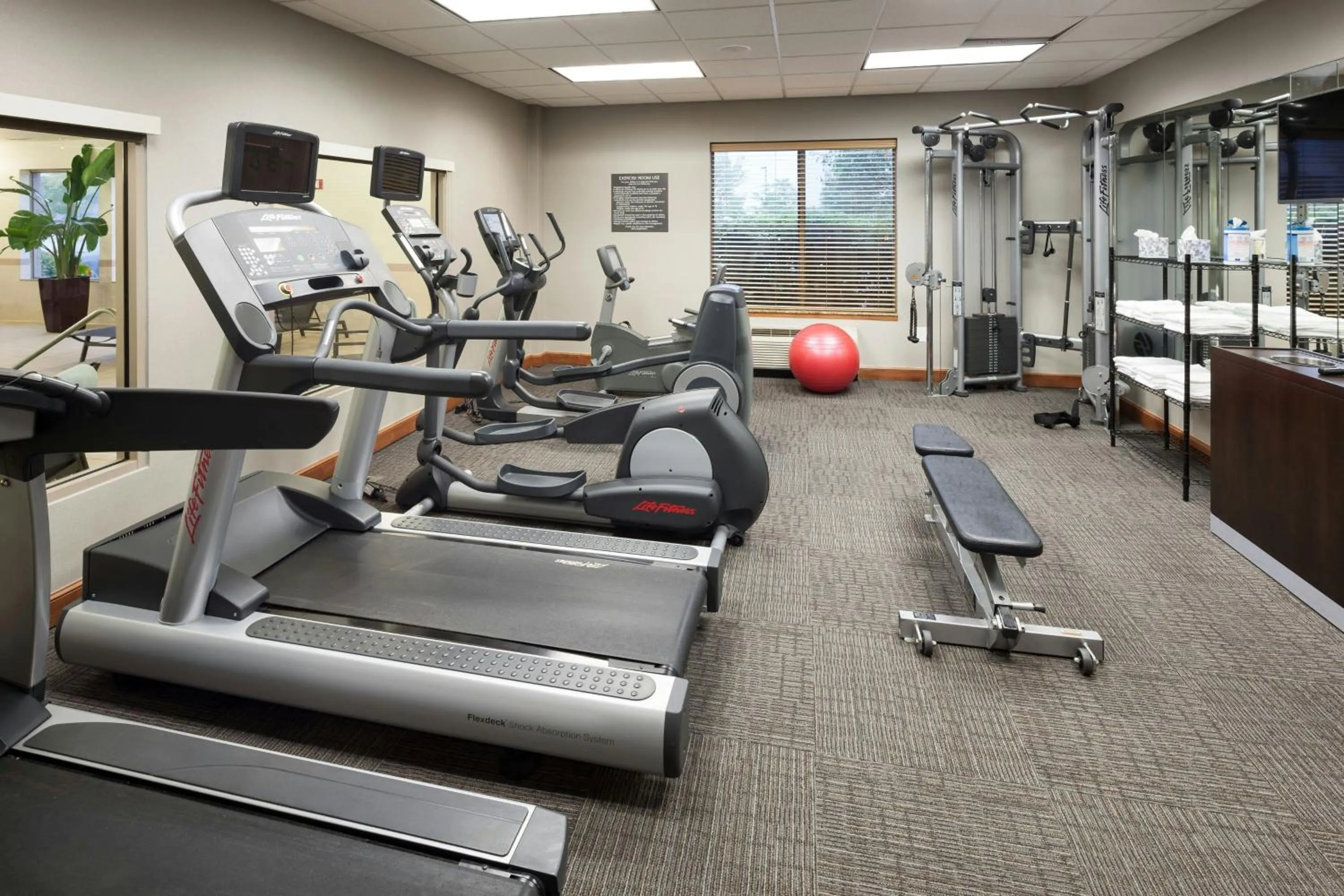 Fitness centre/facilities in Residence Inn by Marriott Chicago Lake Forest/Mettawa