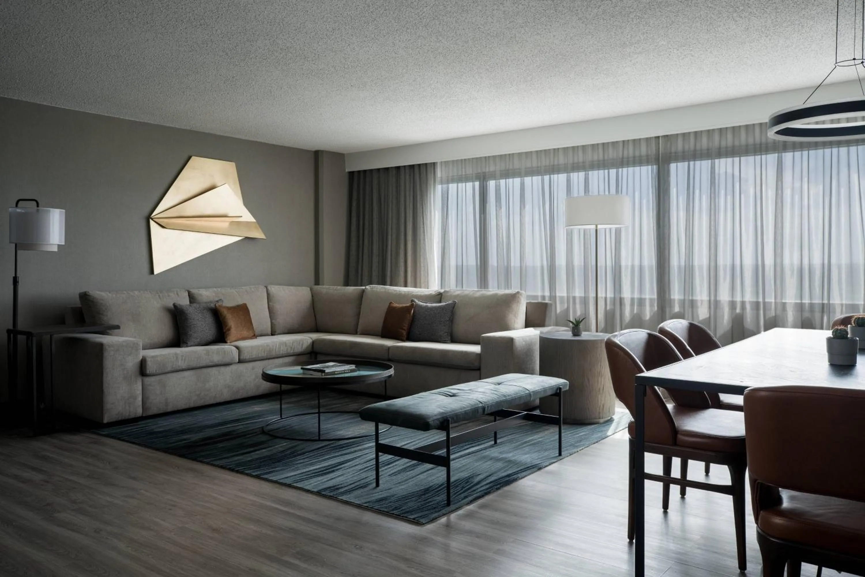 Living room in Chicago Marriott Schaumburg