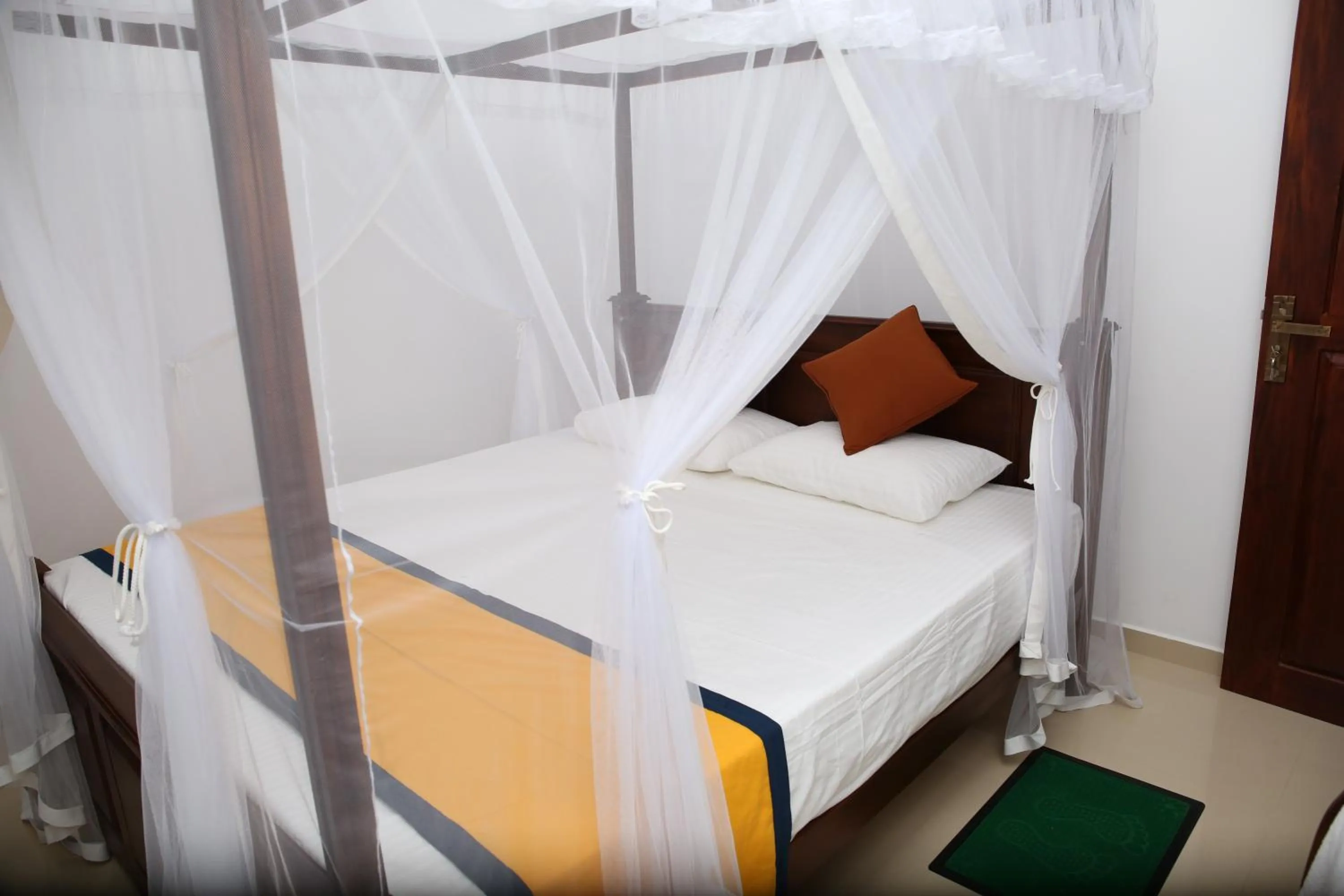 Deluxe Double Room in Suzzi Villa