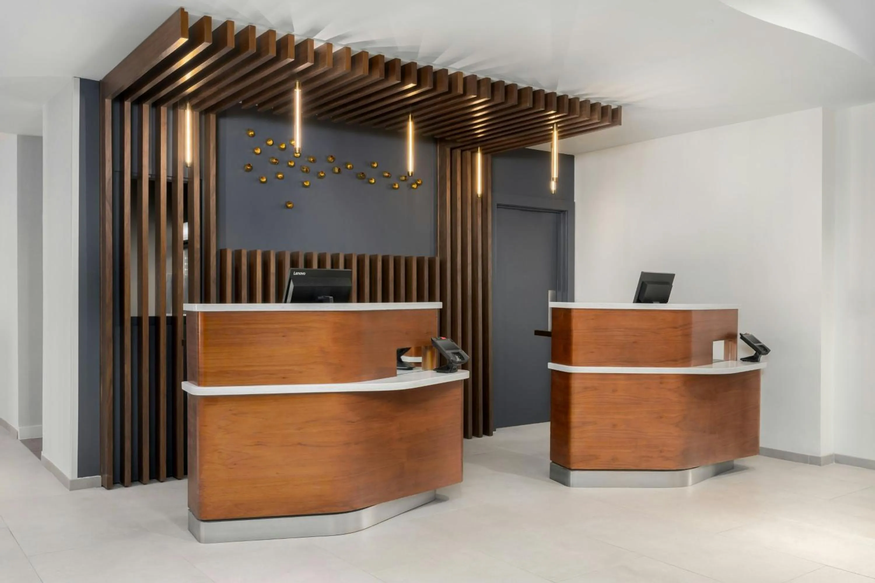 Lobby or reception in Courtyard by Marriott Chattanooga Downtown