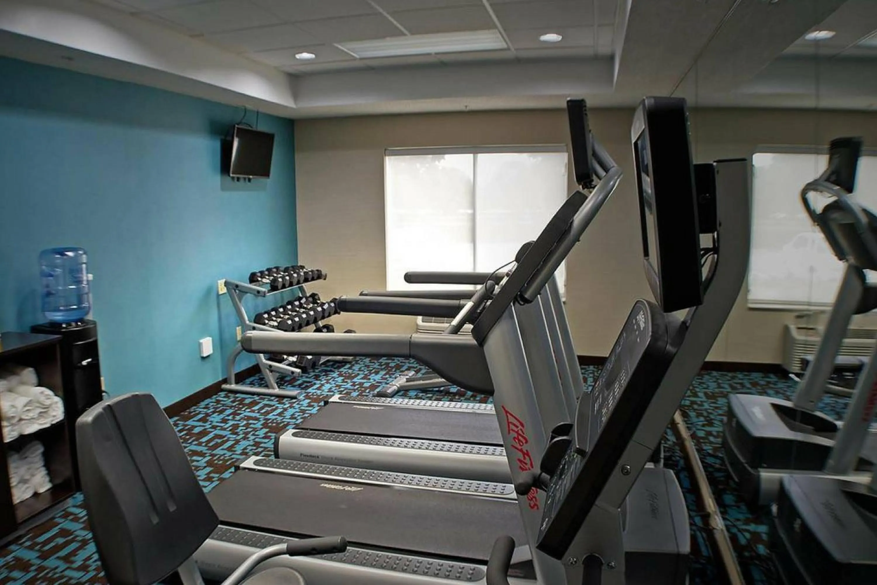 Fitness centre/facilities in Fairfield Inn Charlotte Northlake