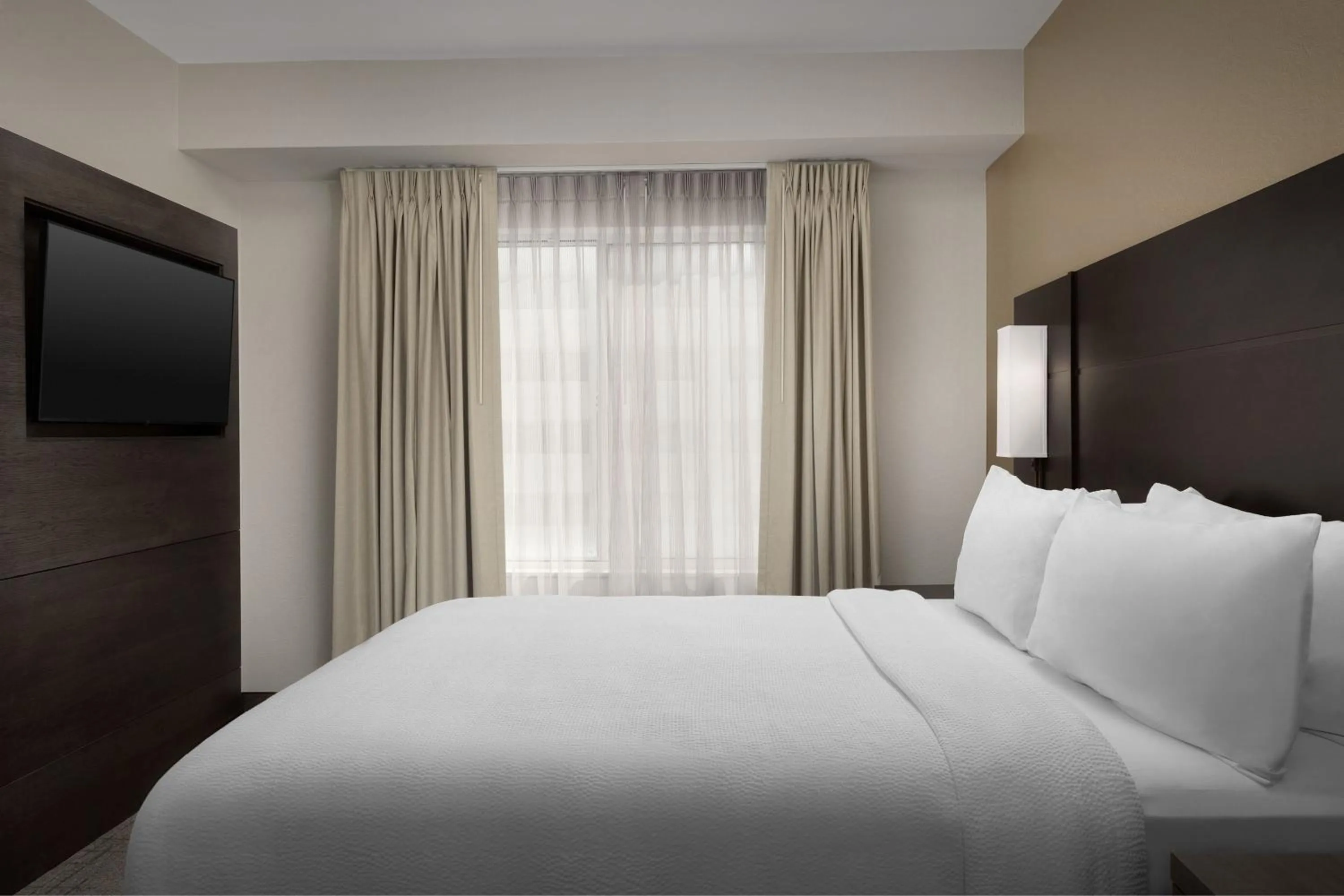 Bedroom, Bed in Residence Inn Charlotte SouthPark