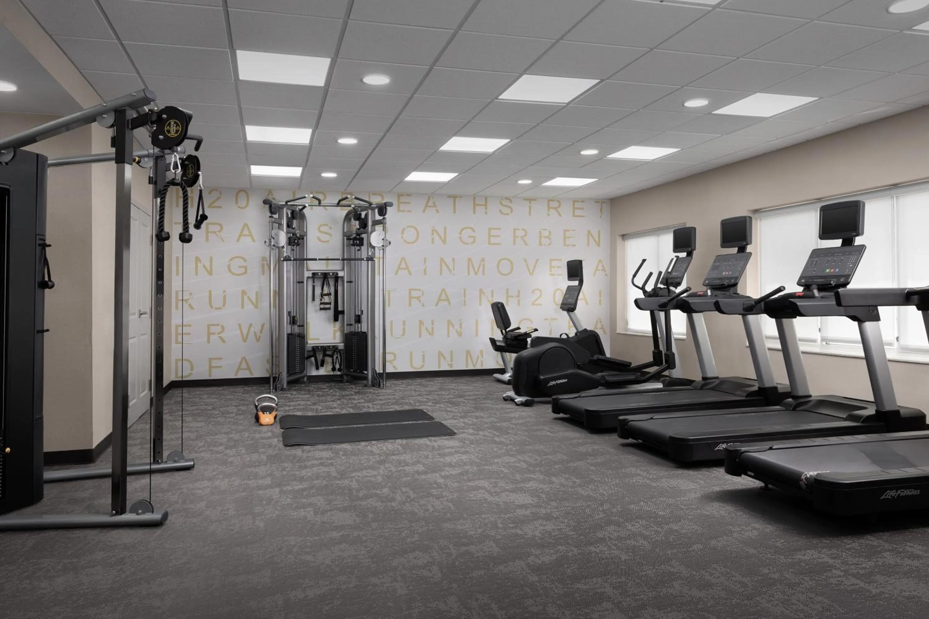 Fitness centre/facilities in Residence Inn Charlotte SouthPark