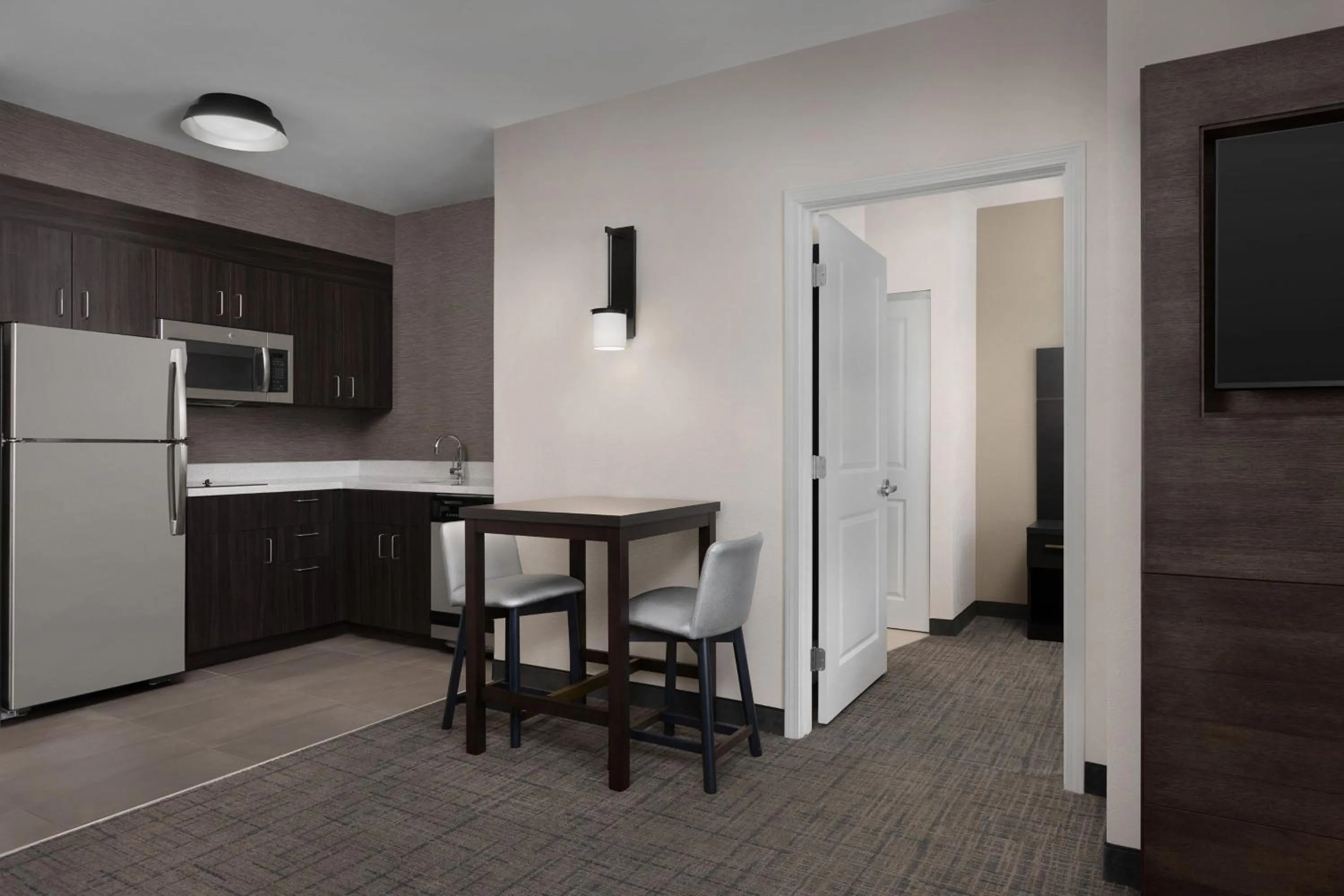 Bedroom in Residence Inn Charlotte SouthPark