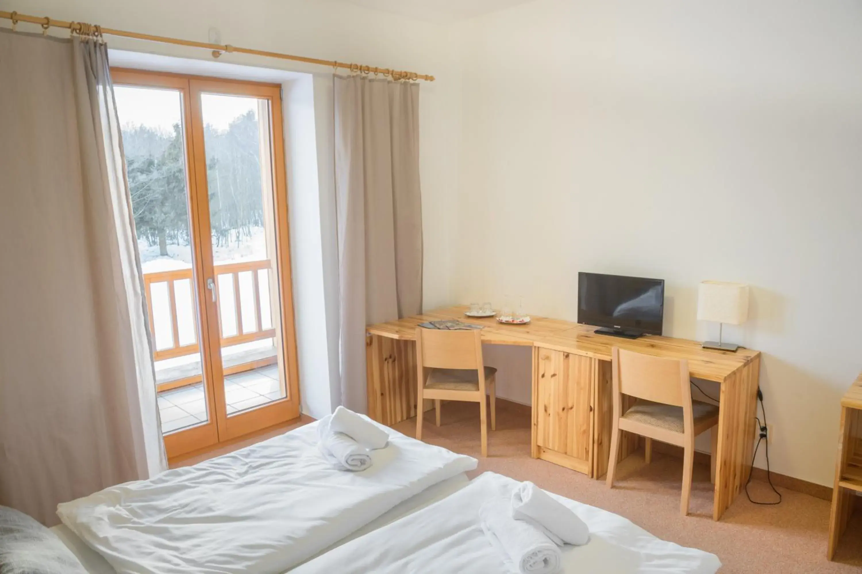 Twin Room with Balcony in Hotel Relax Vrchbela Twin Room with Balcony in Hotel Relax Vrchbela