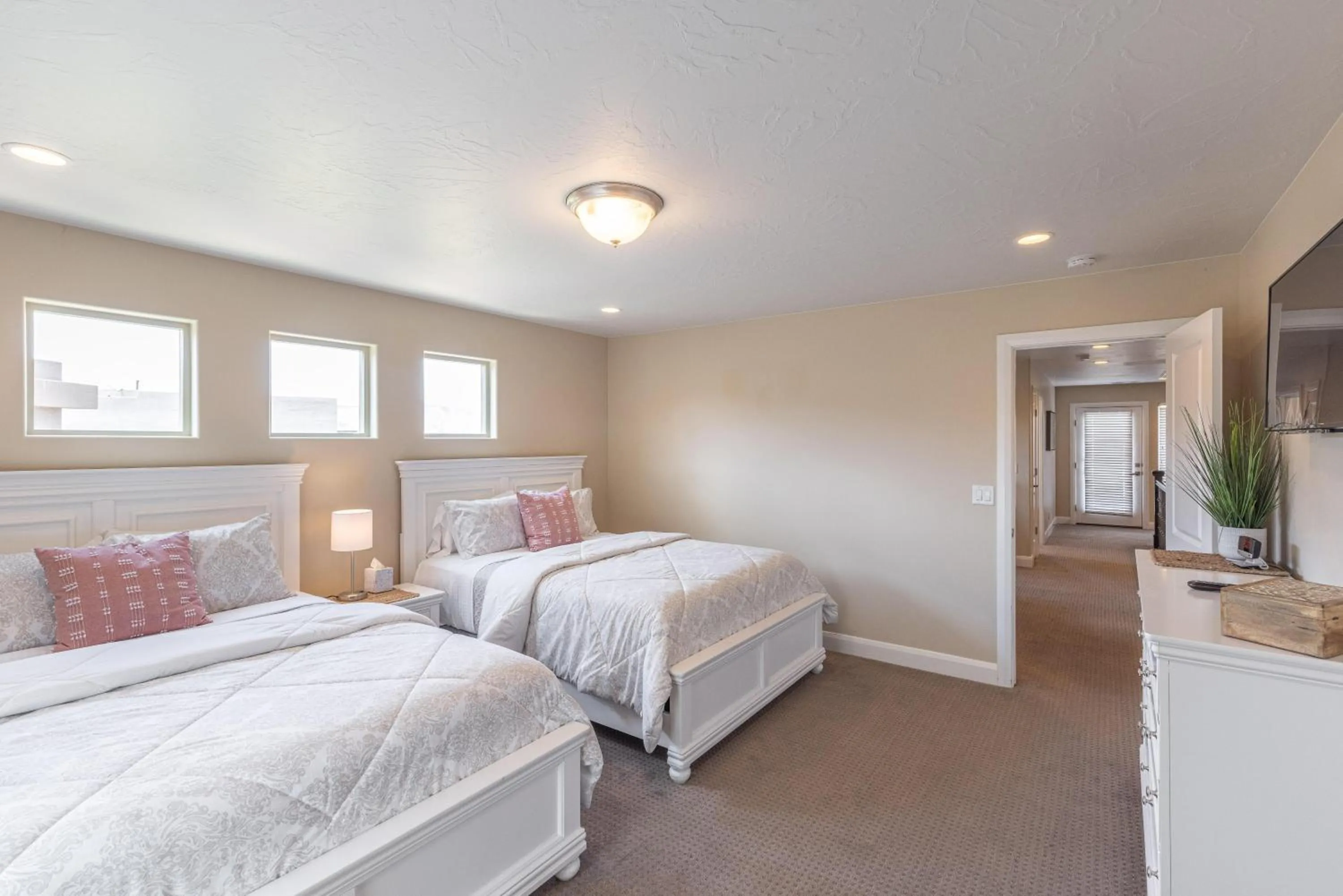 Bed in Kickin' It At Karisma