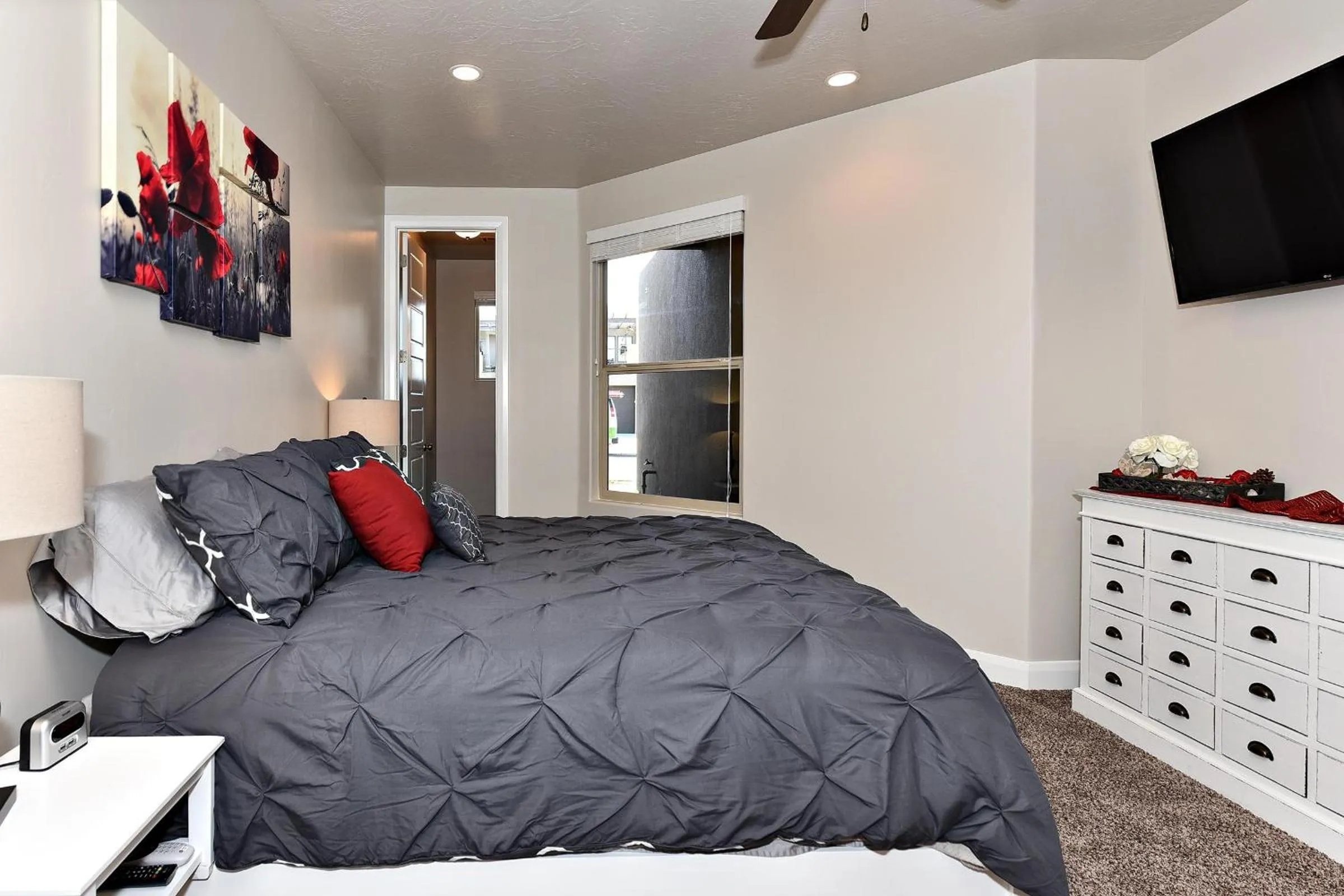 Bed in Fairway Oasis