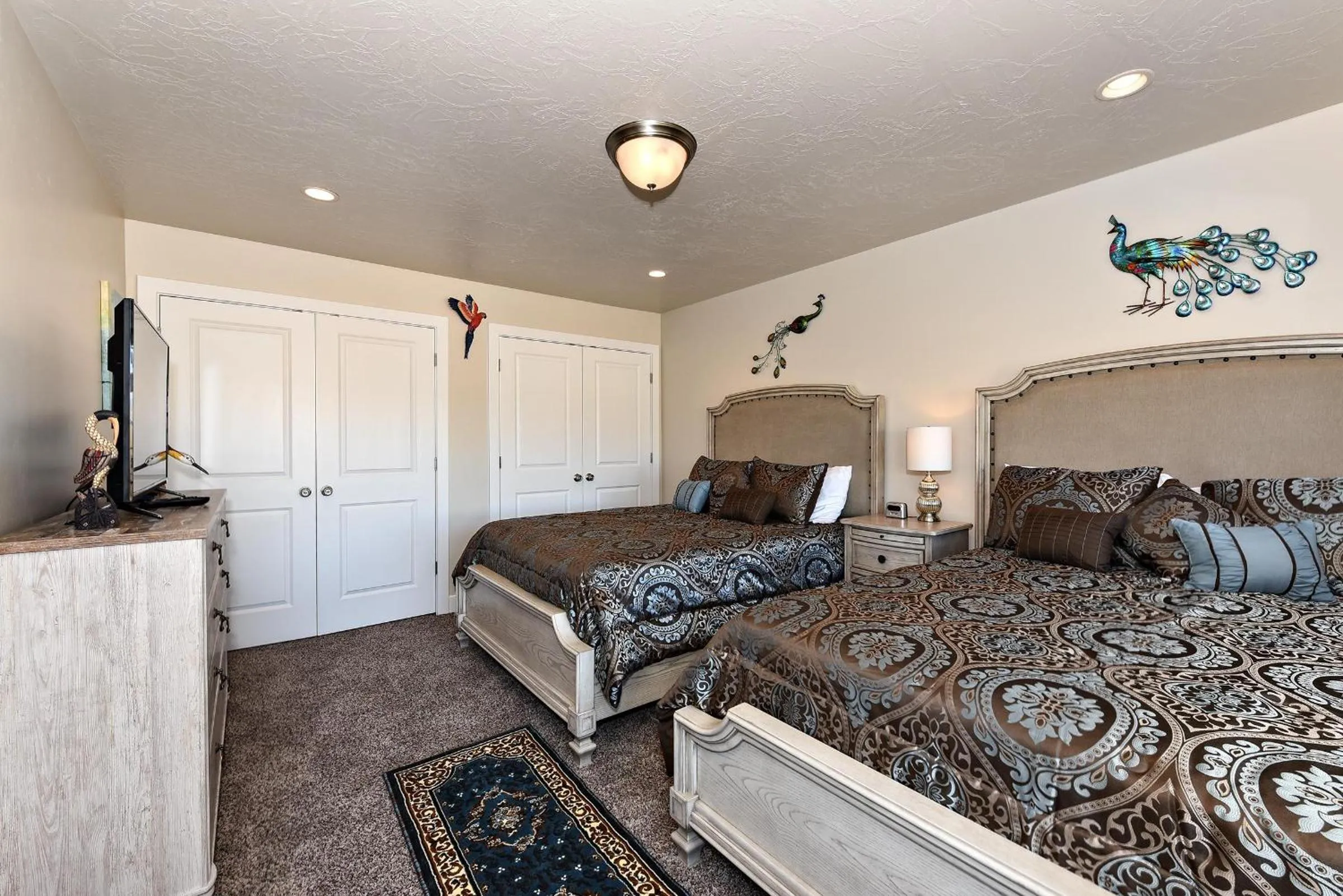 Bed in The Painted Horse