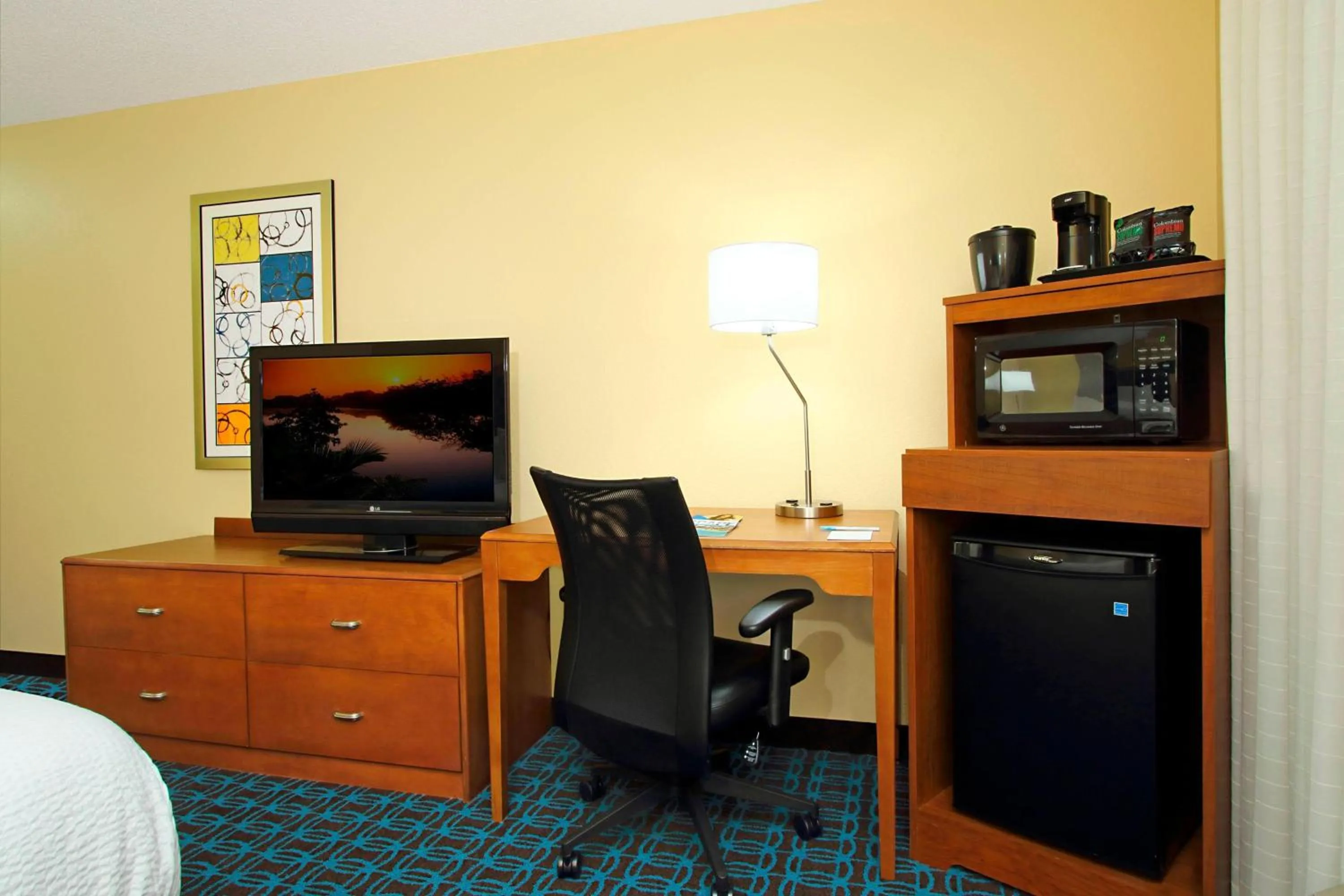 Photo of the whole room in Fairfield Inn & Suites Colorado Springs South