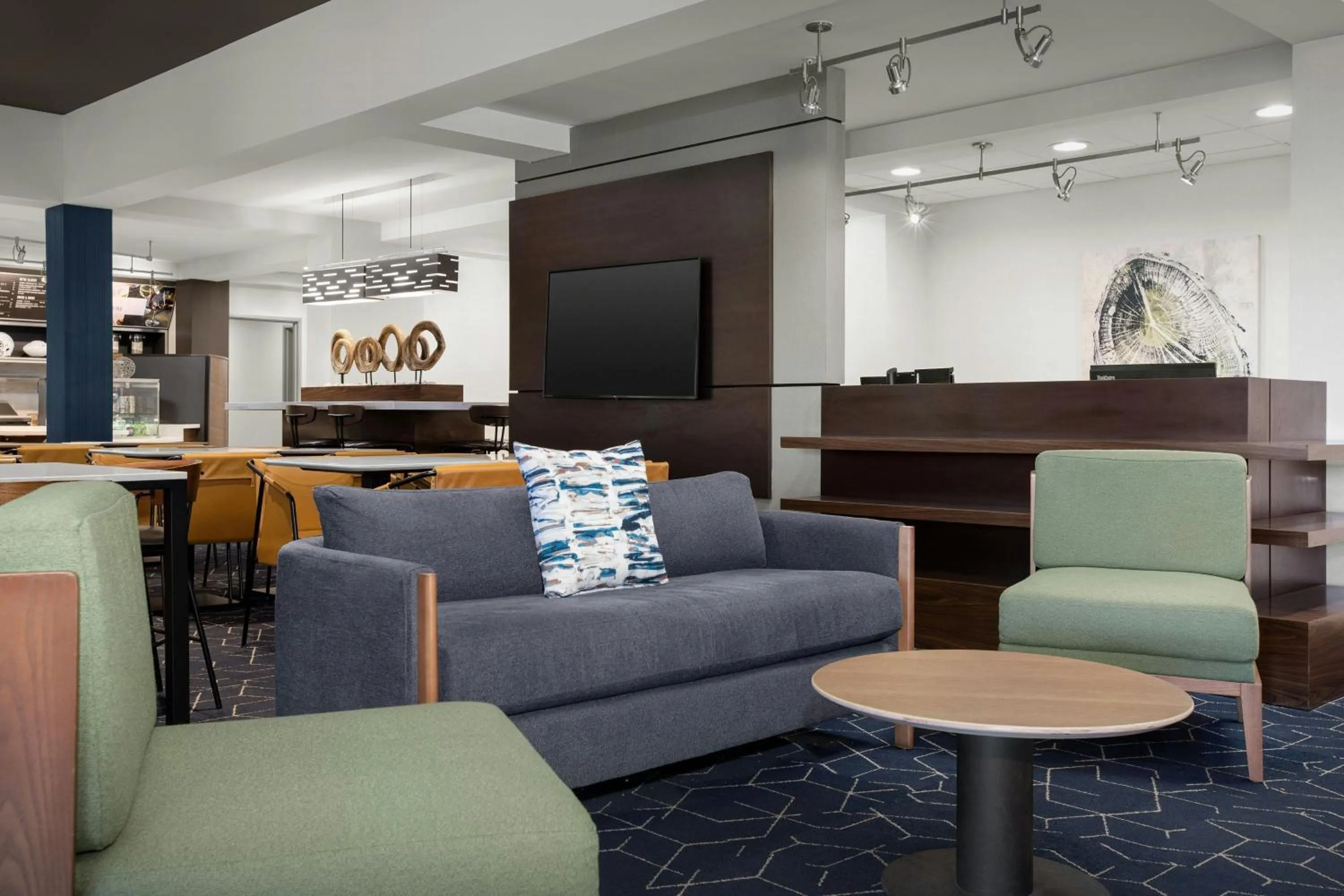 Lobby or reception in Courtyard by Marriott Colorado Springs South