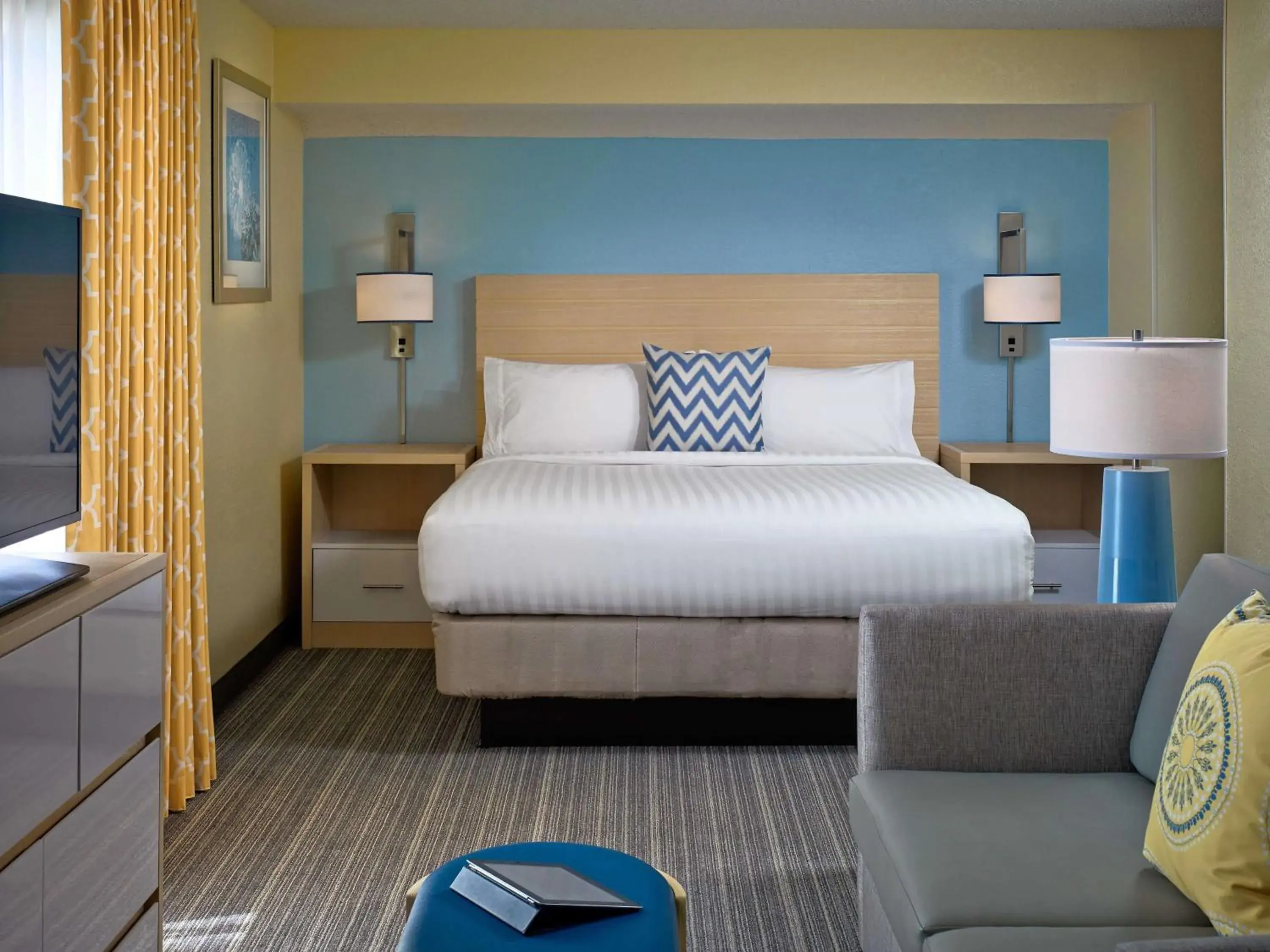 Bedroom in Sonesta ES Suites Colorado Springs Bedroom in Sonesta ES Suites Colorado Springs