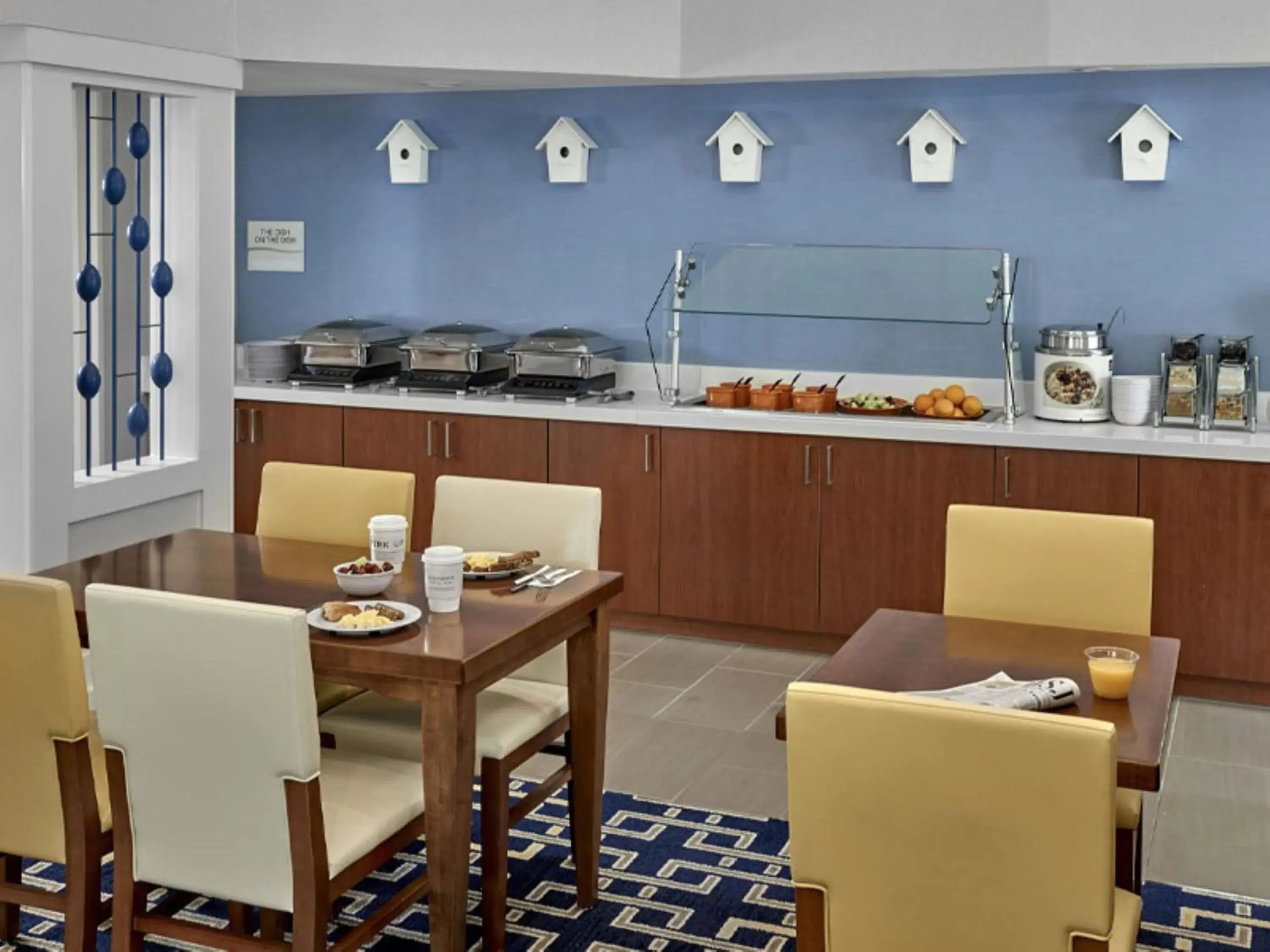 Restaurant/places to eat in Sonesta ES Suites Colorado Springs Restaurant/places to eat in Sonesta ES Suites Colorado Springs