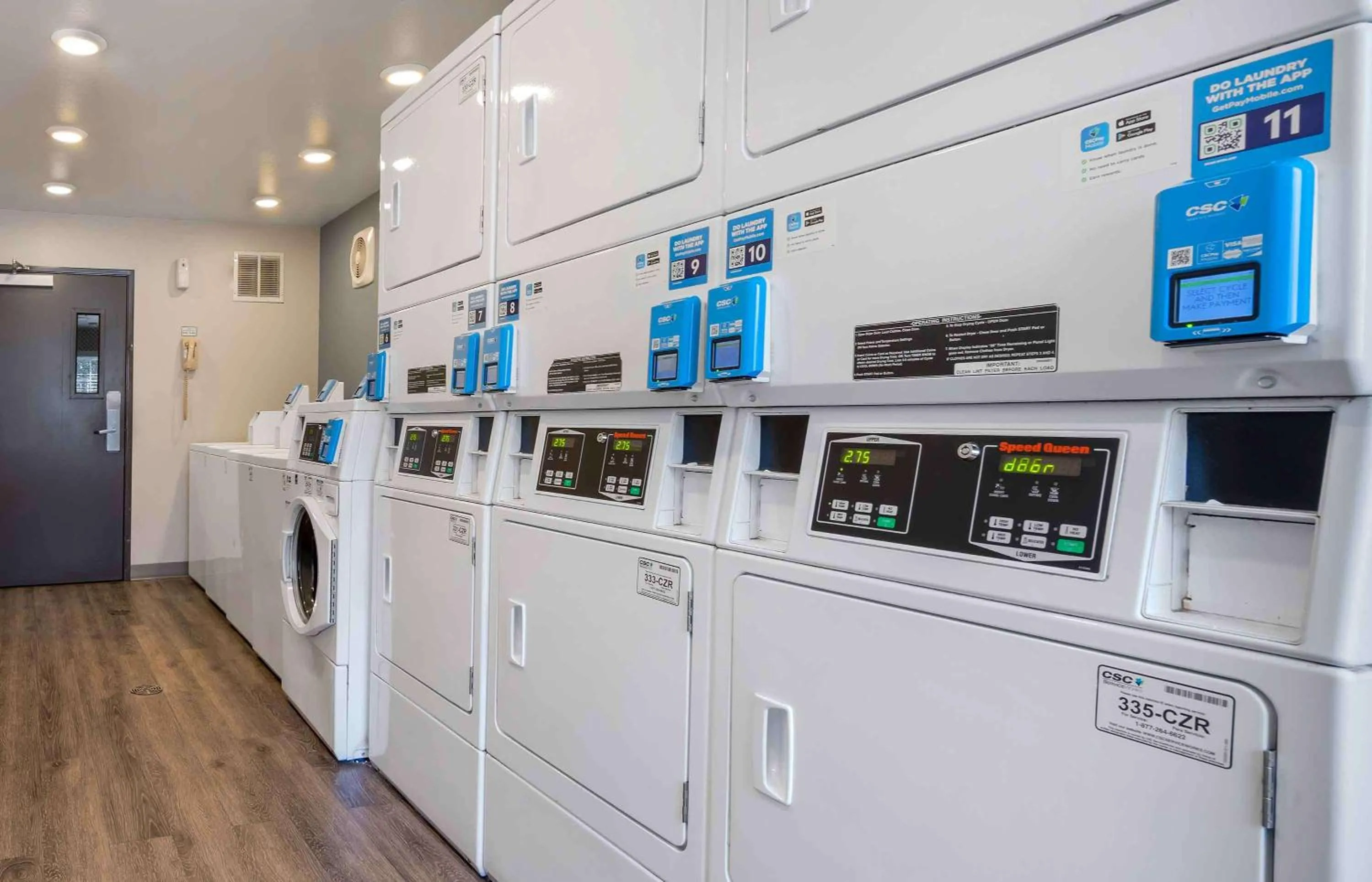 Property building in Extended Stay America Select Suites - Orlando - South