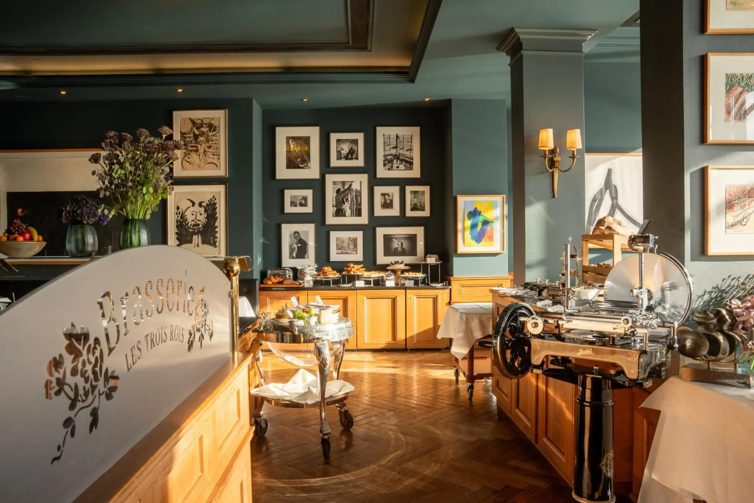 Breakfast in Grand Hotel LES TROIS ROIS Breakfast in Grand Hotel LES TROIS ROIS