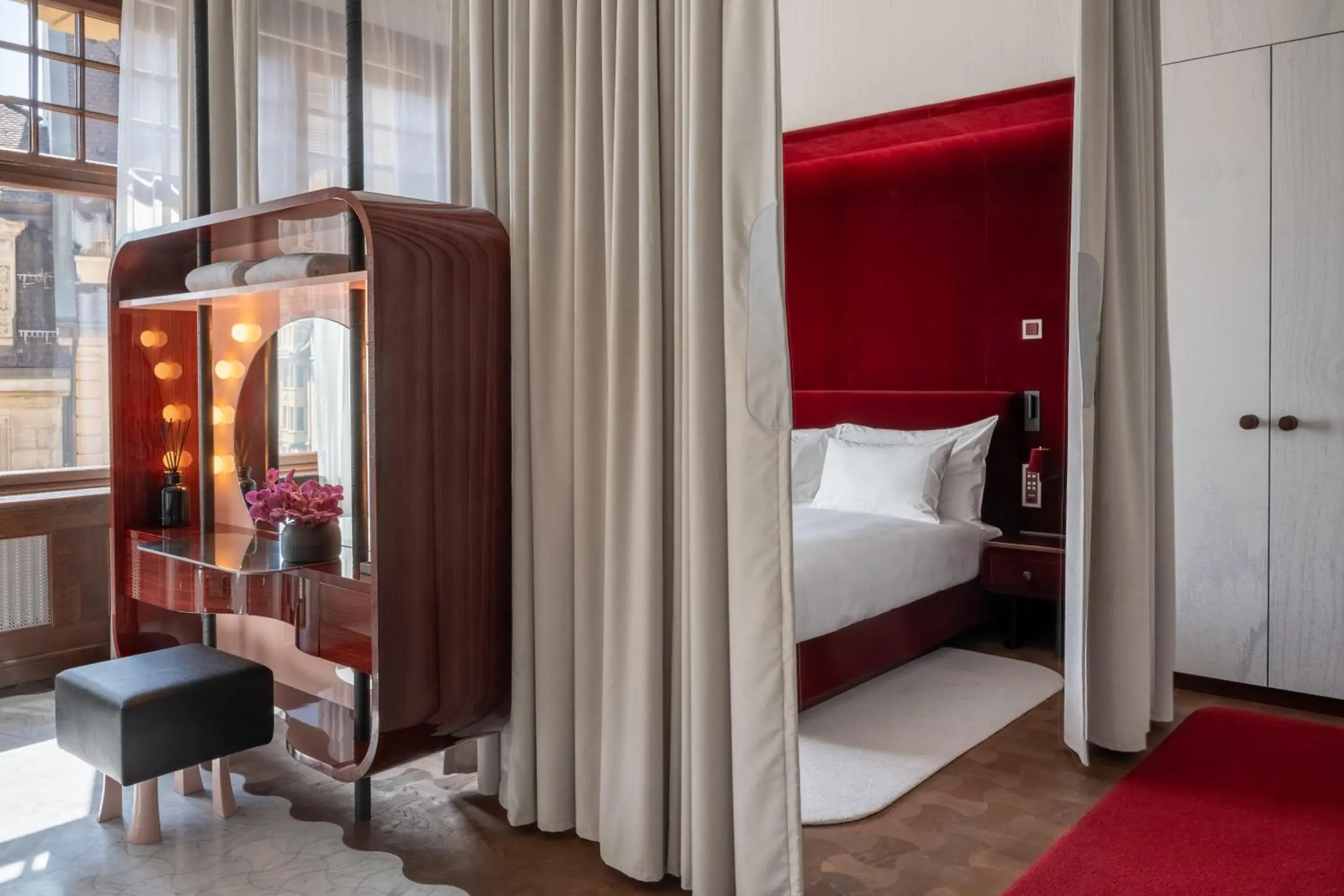 Photo of the whole room, Bed in Grand Hotel LES TROIS ROIS Photo of the whole room, Bed in Grand Hotel LES TROIS ROIS