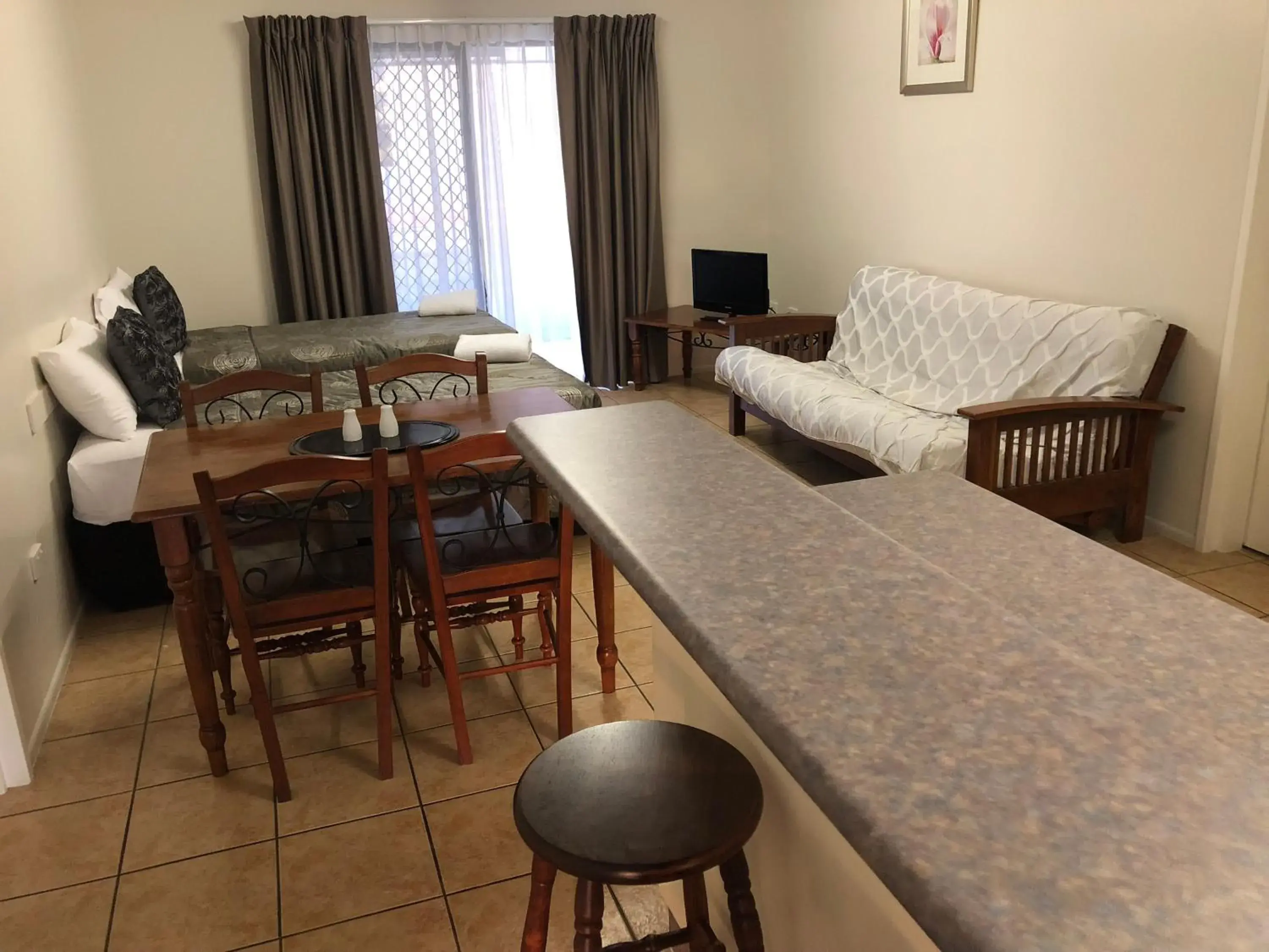 Deluxe Apartment - No pets in True Blue Motor Inn Deluxe Apartment - No pets in True Blue Motor Inn