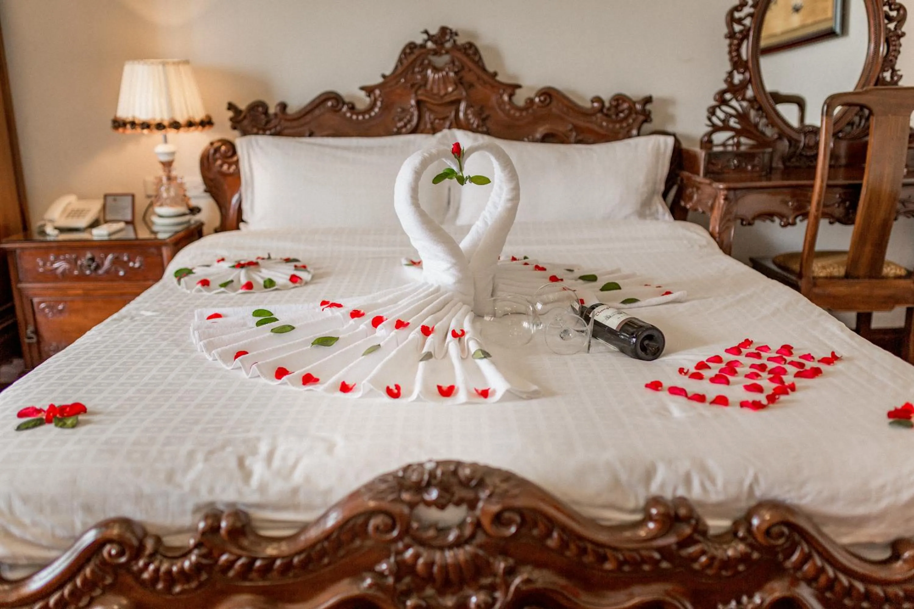 Bedroom, Bed in Hanoi Little Town Hotel