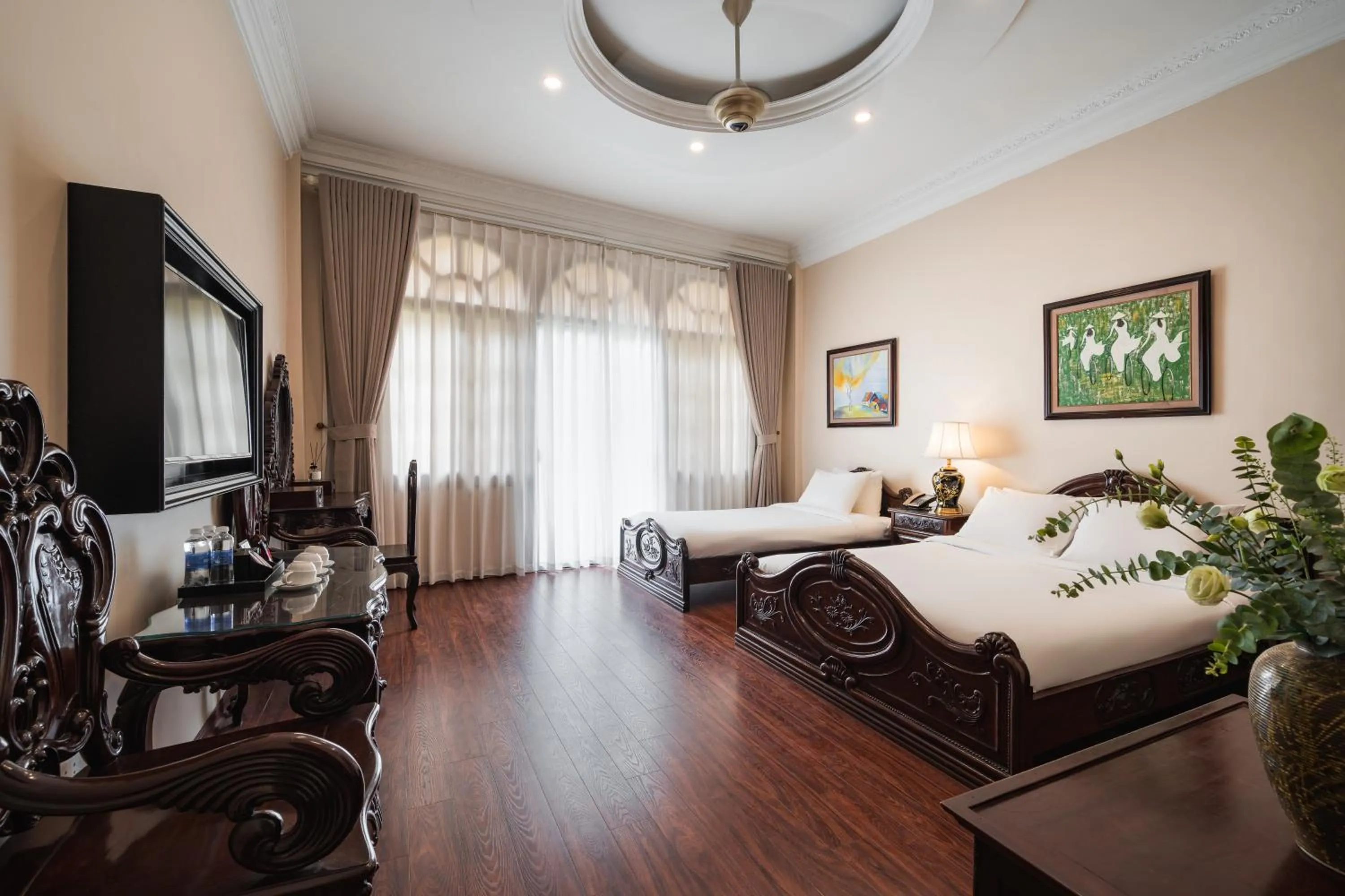 Bed in Hanoi Little Town Hotel