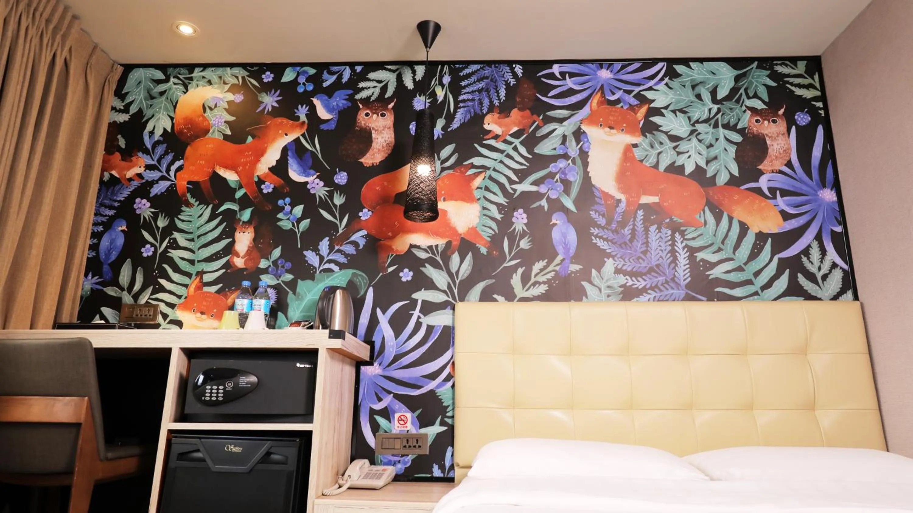 Decorative detail, Bed in Urtrip Hotel