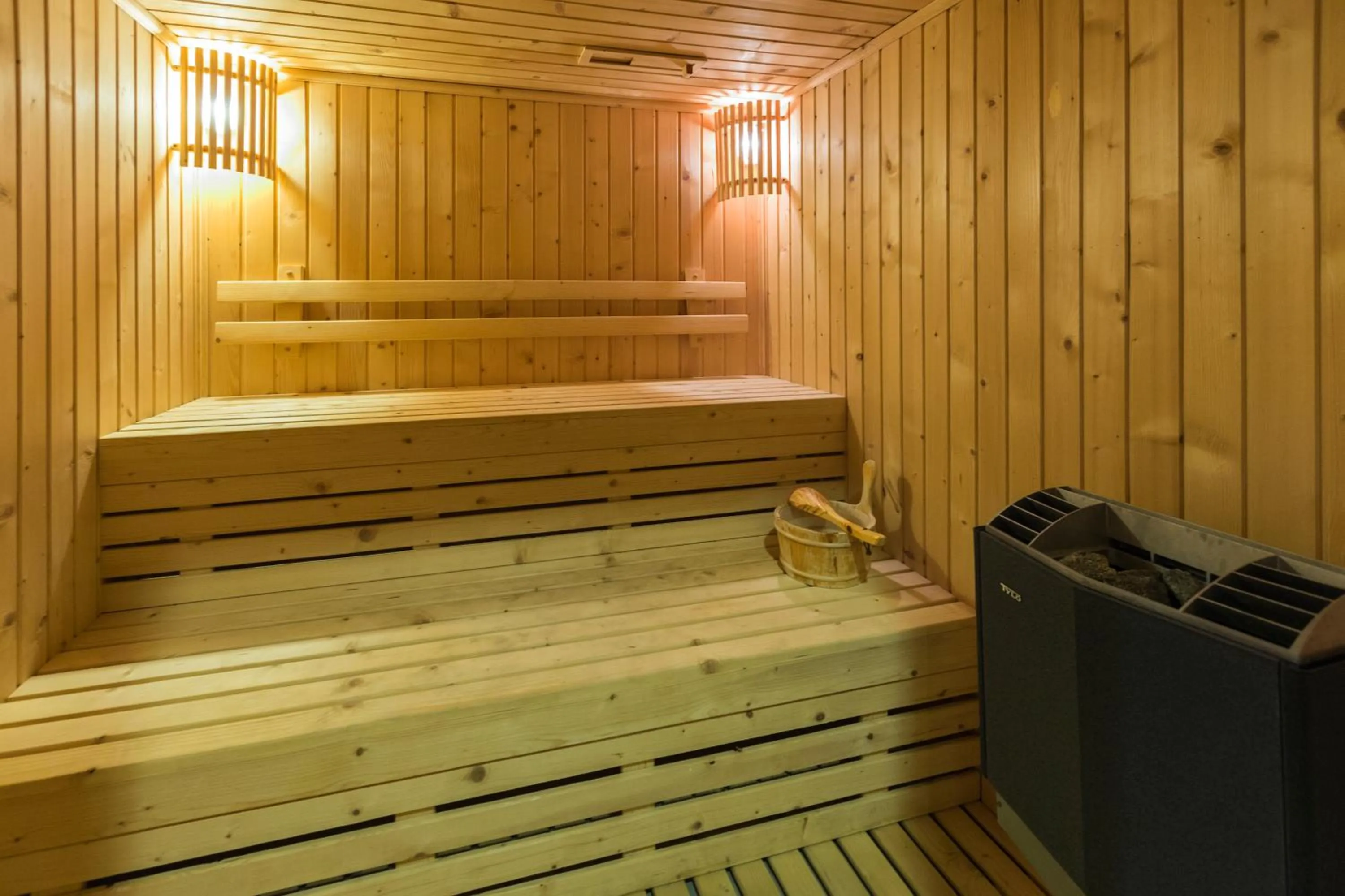 Sauna in Cape Nidhra Hotel
