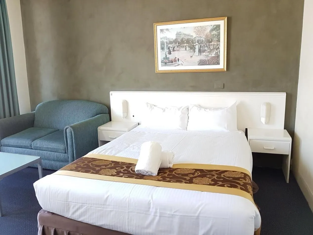 Bed in El Lago Waters Hotel