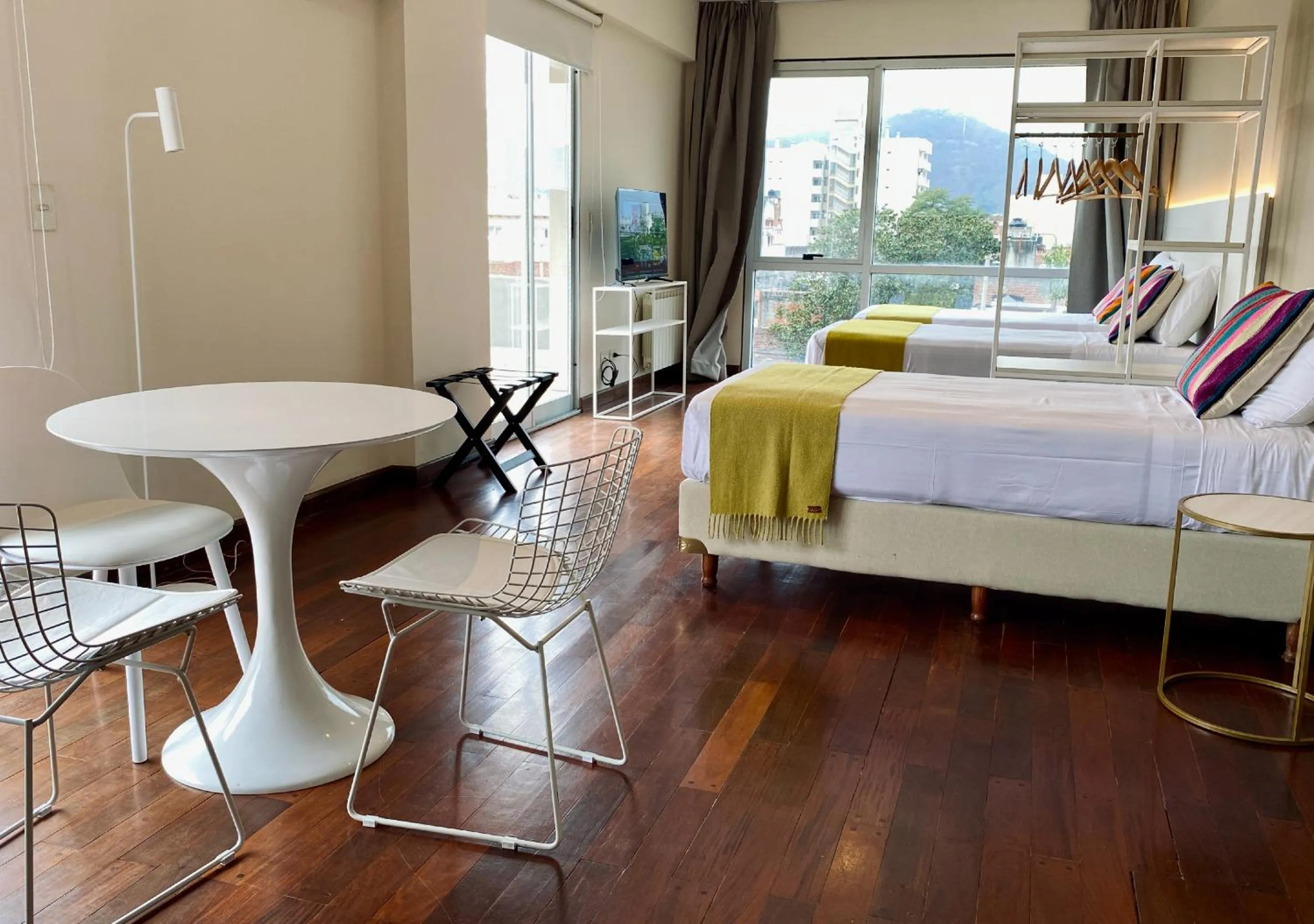 Bed in Roomie Salta by DOT Suites