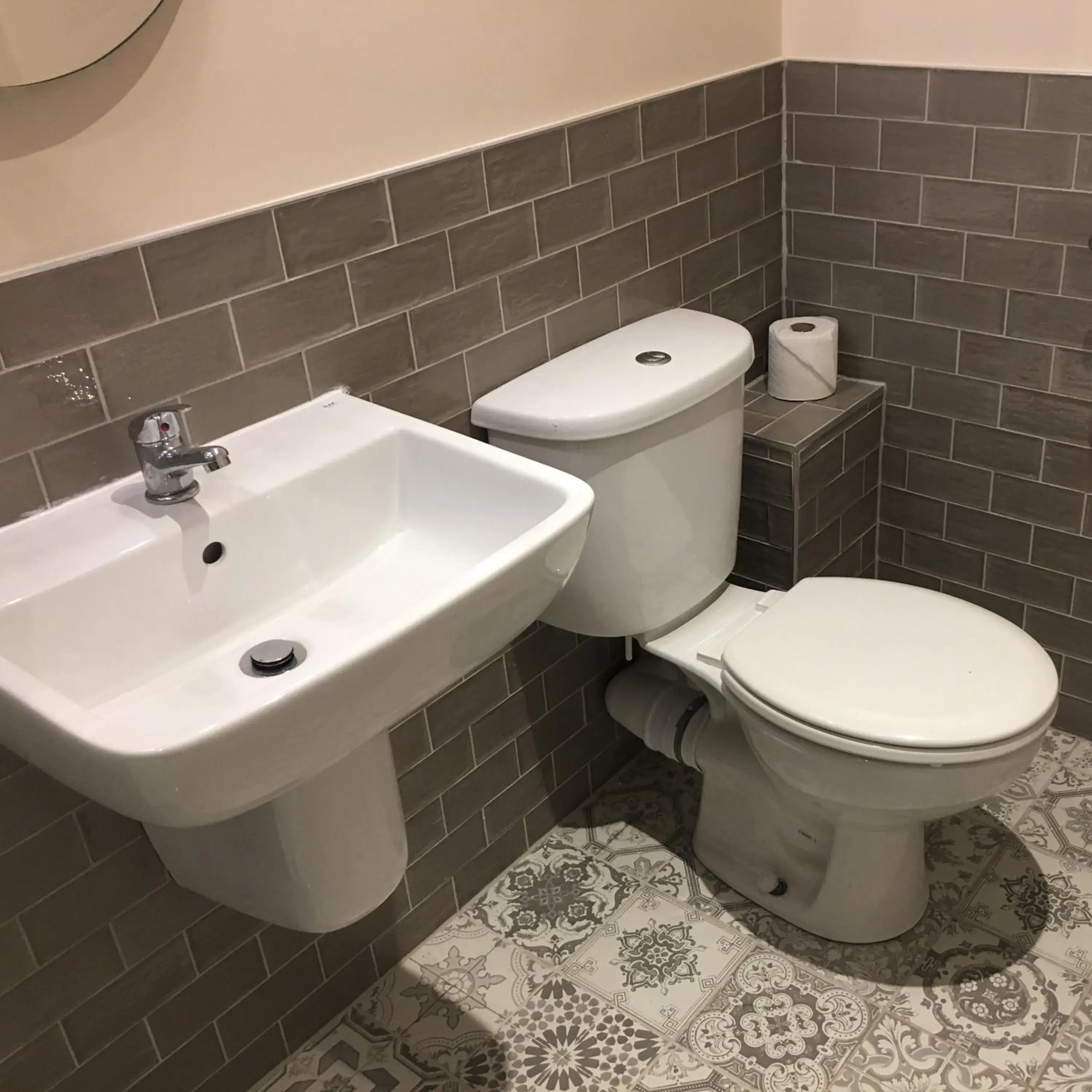 The Tower Arms Hotel The Tower Arms Hotel