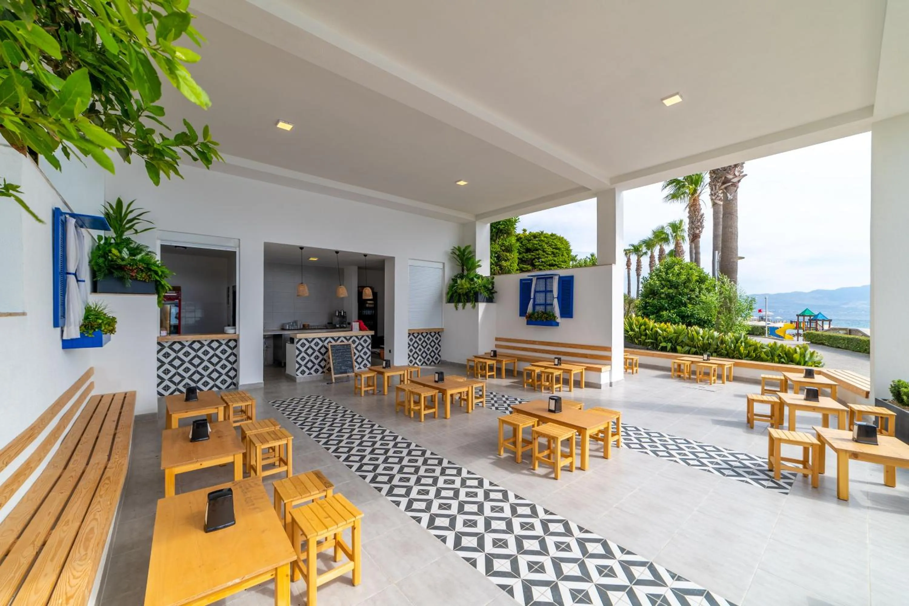 Restaurant/places to eat in Kefaluka Resort