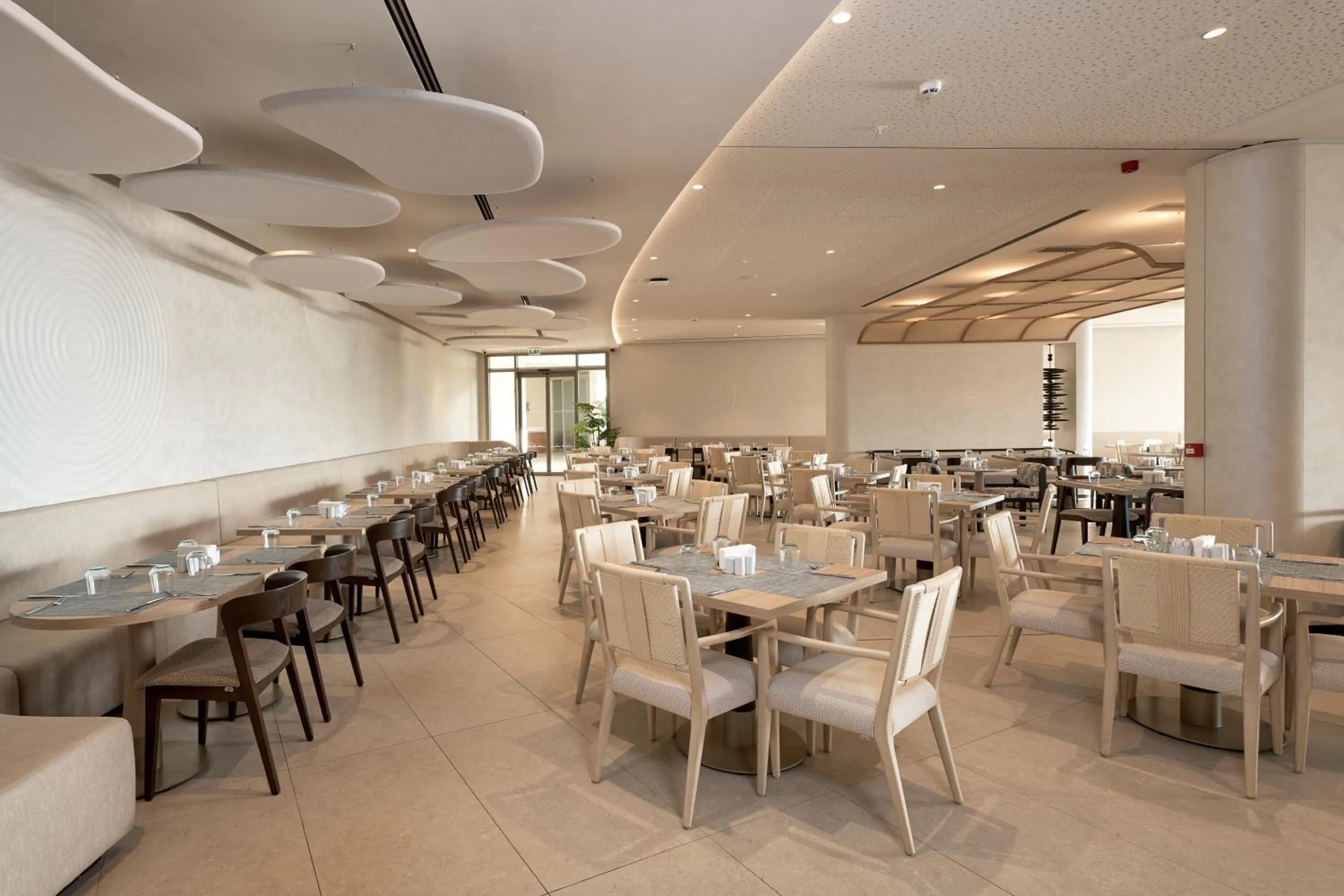 Restaurant/places to eat in Kefaluka Resort