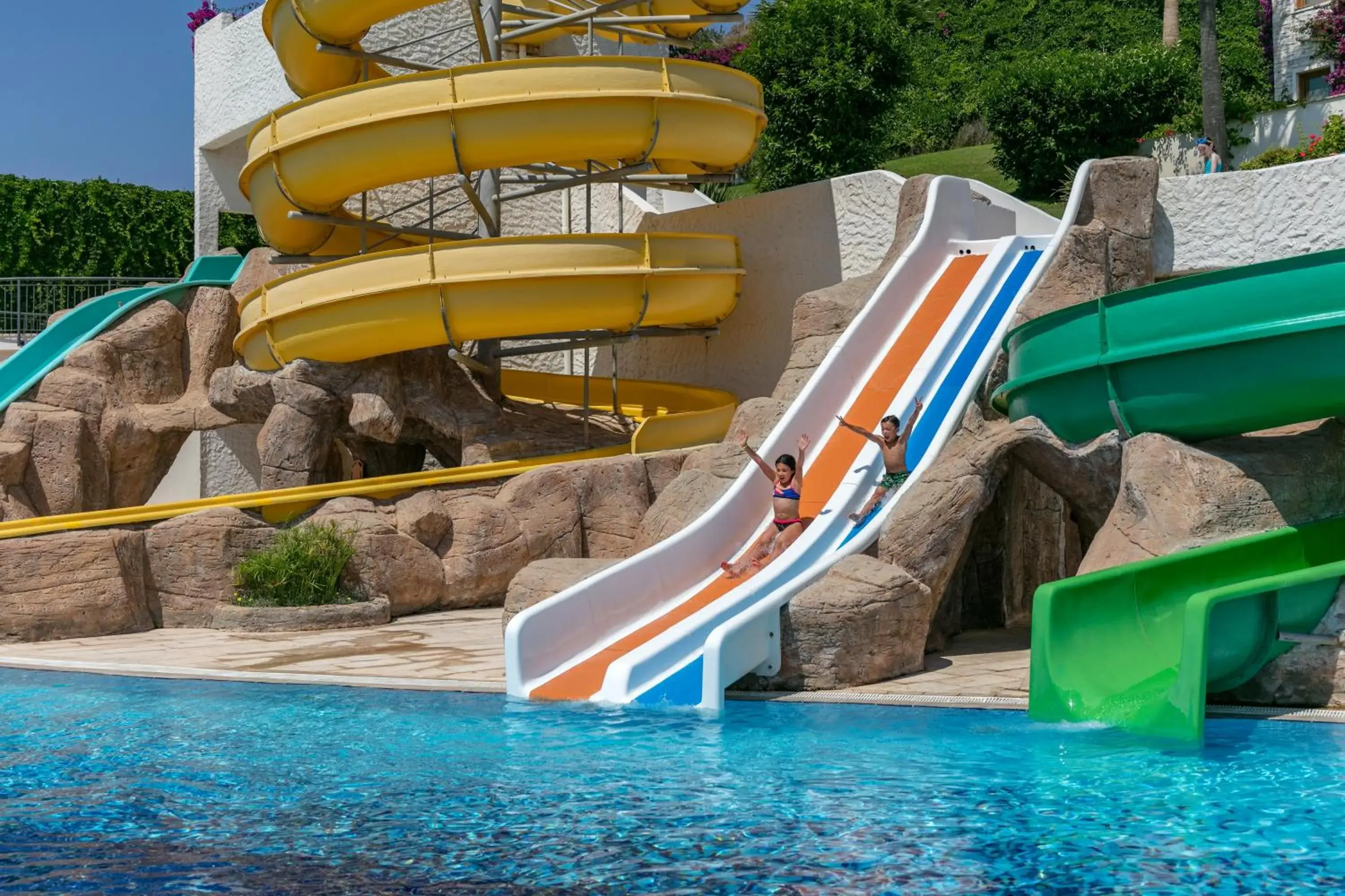 Swimming pool in Kefaluka Resort Swimming pool in Kefaluka Resort