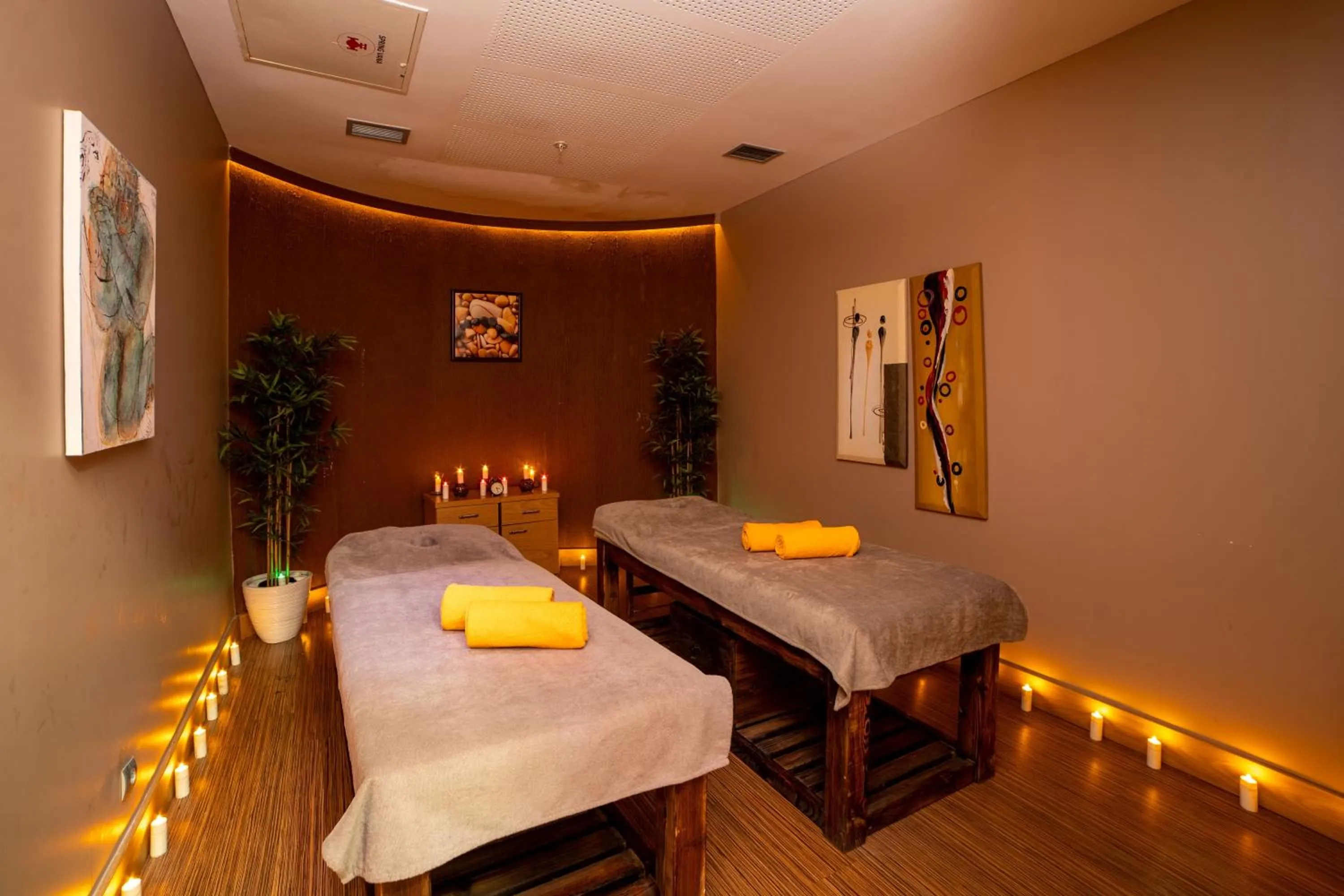 Massage in Kefaluka Resort