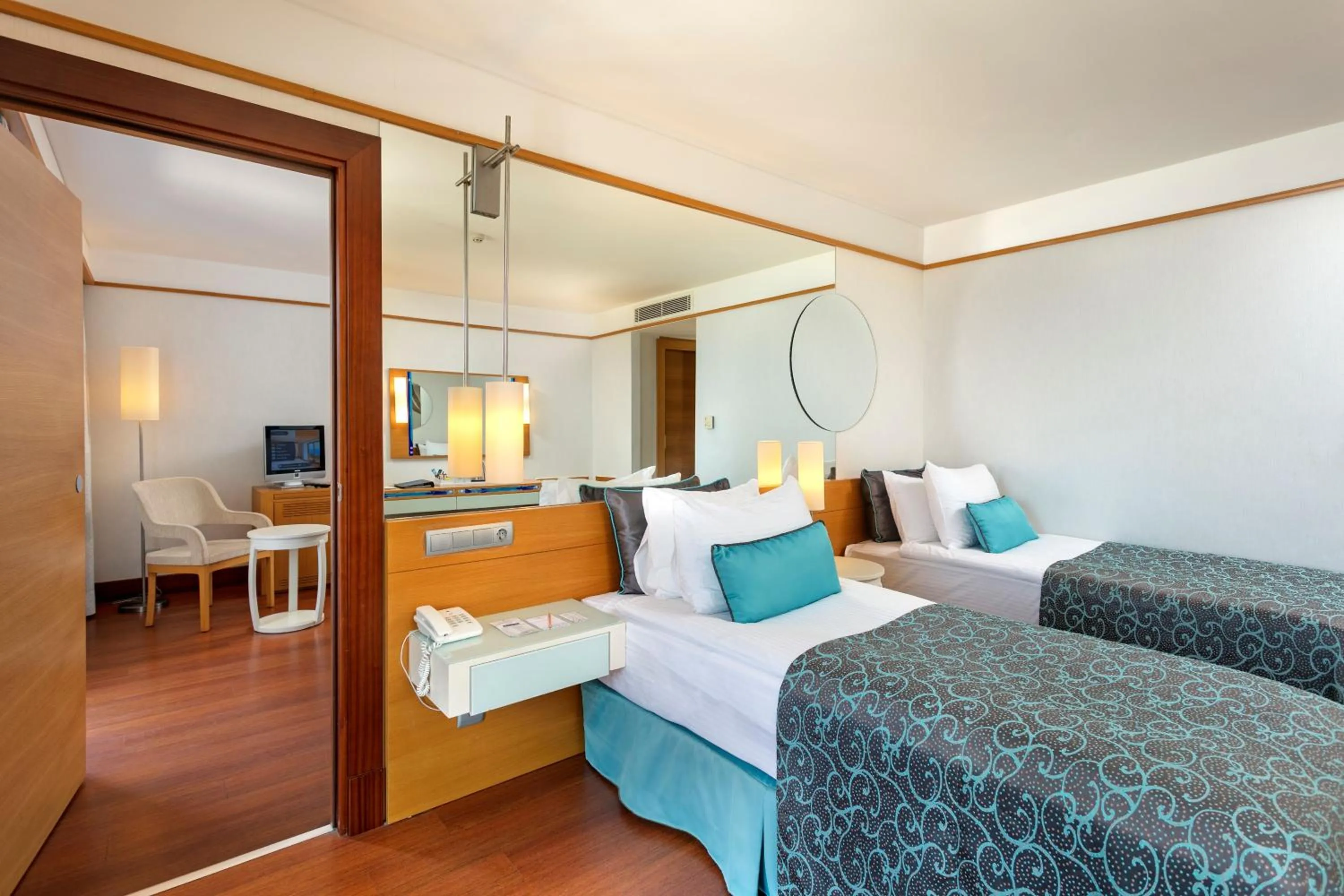 Photo of the whole room, Bed in Kefaluka Resort