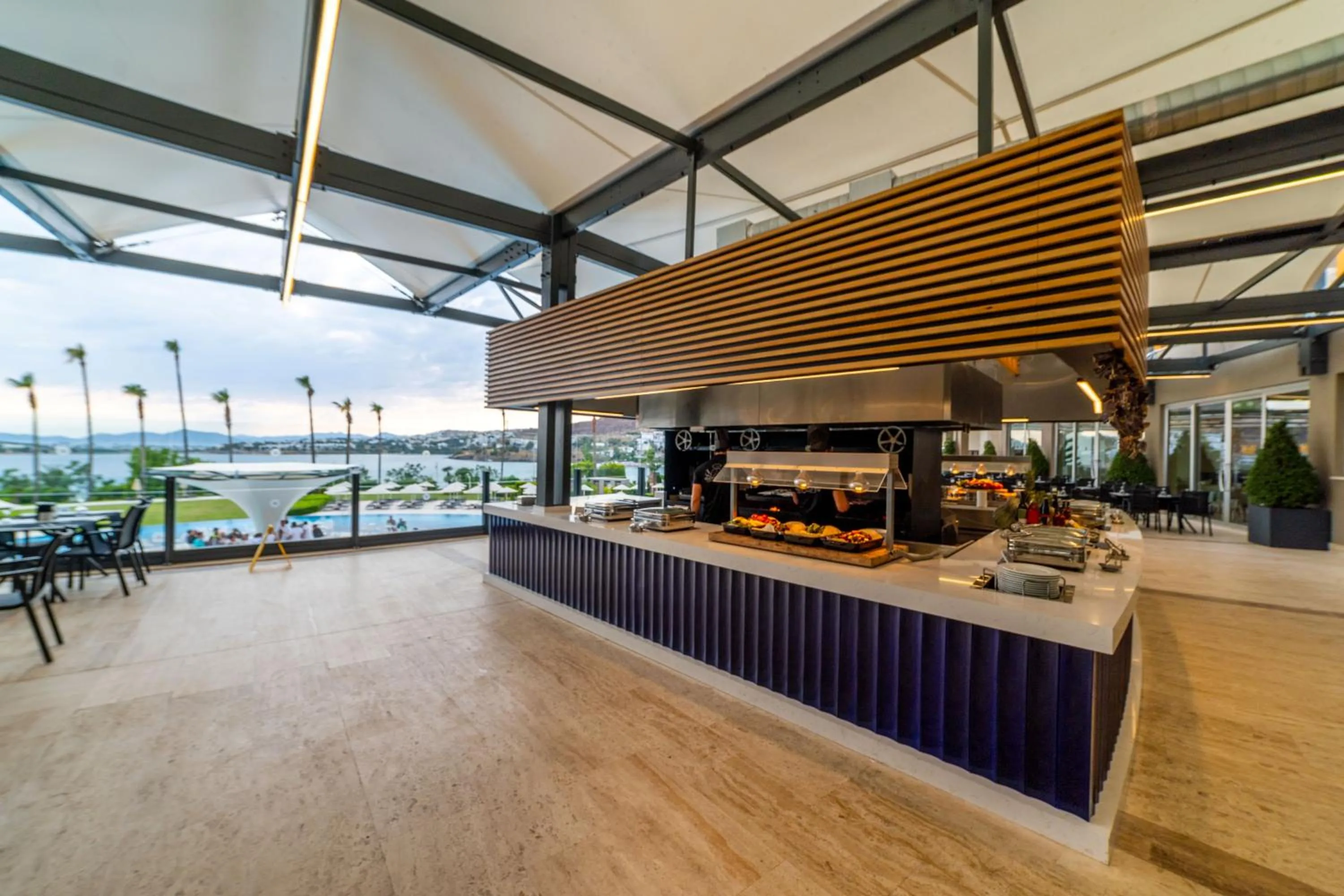 Restaurant/places to eat in Kefaluka Resort