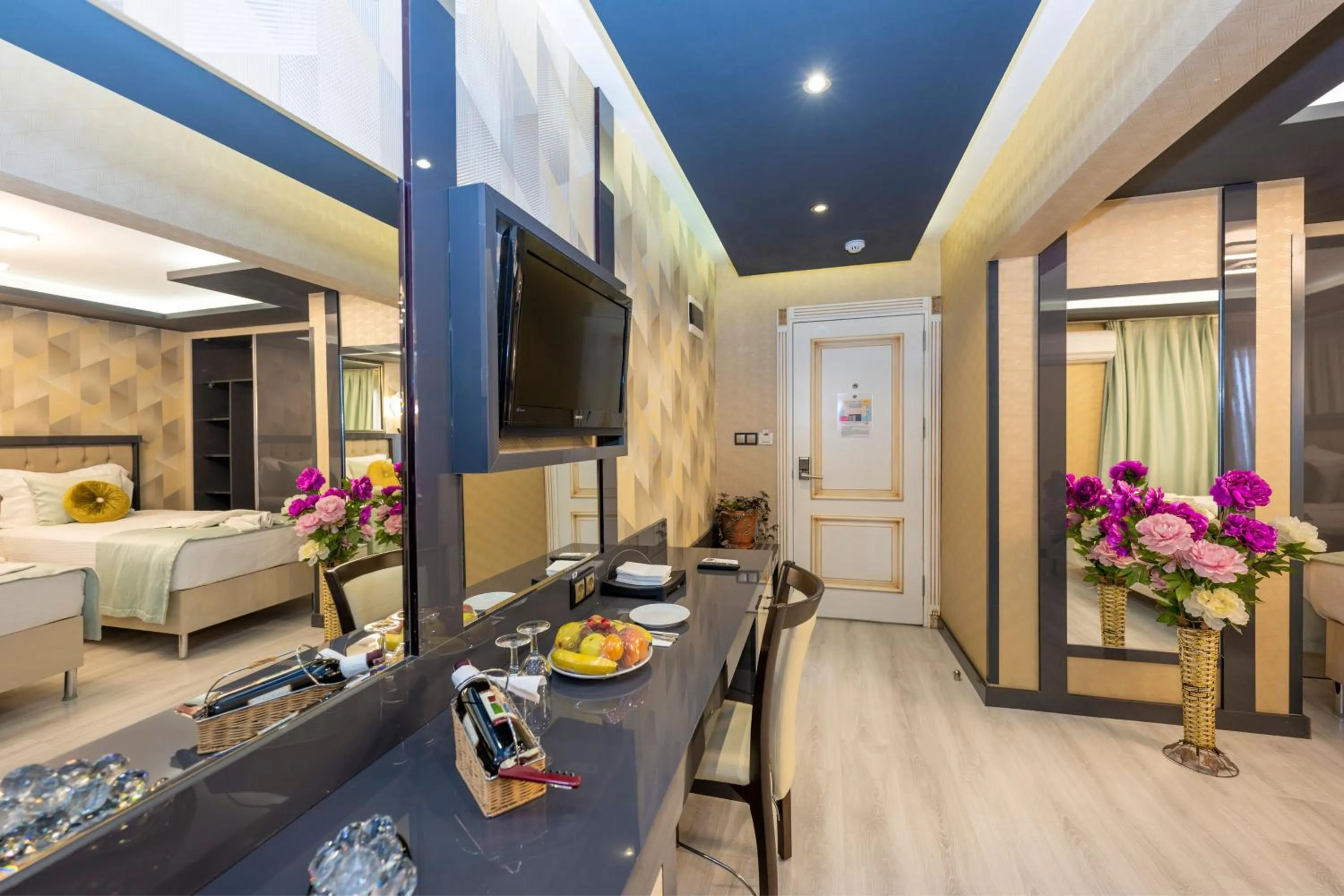 Bed in Grand Ons Hotel