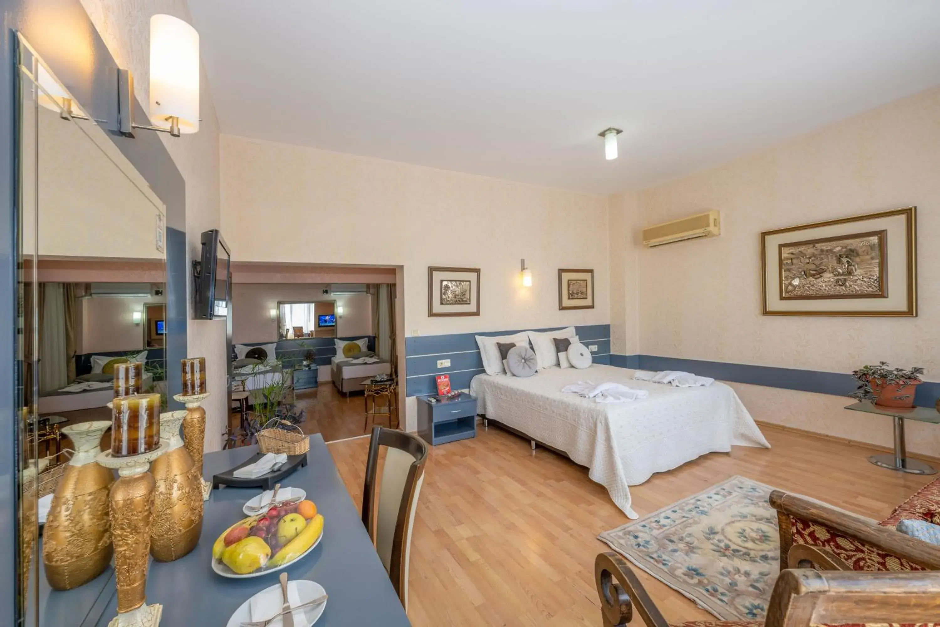 Bed in Grand Ons Hotel Bed in Grand Ons Hotel