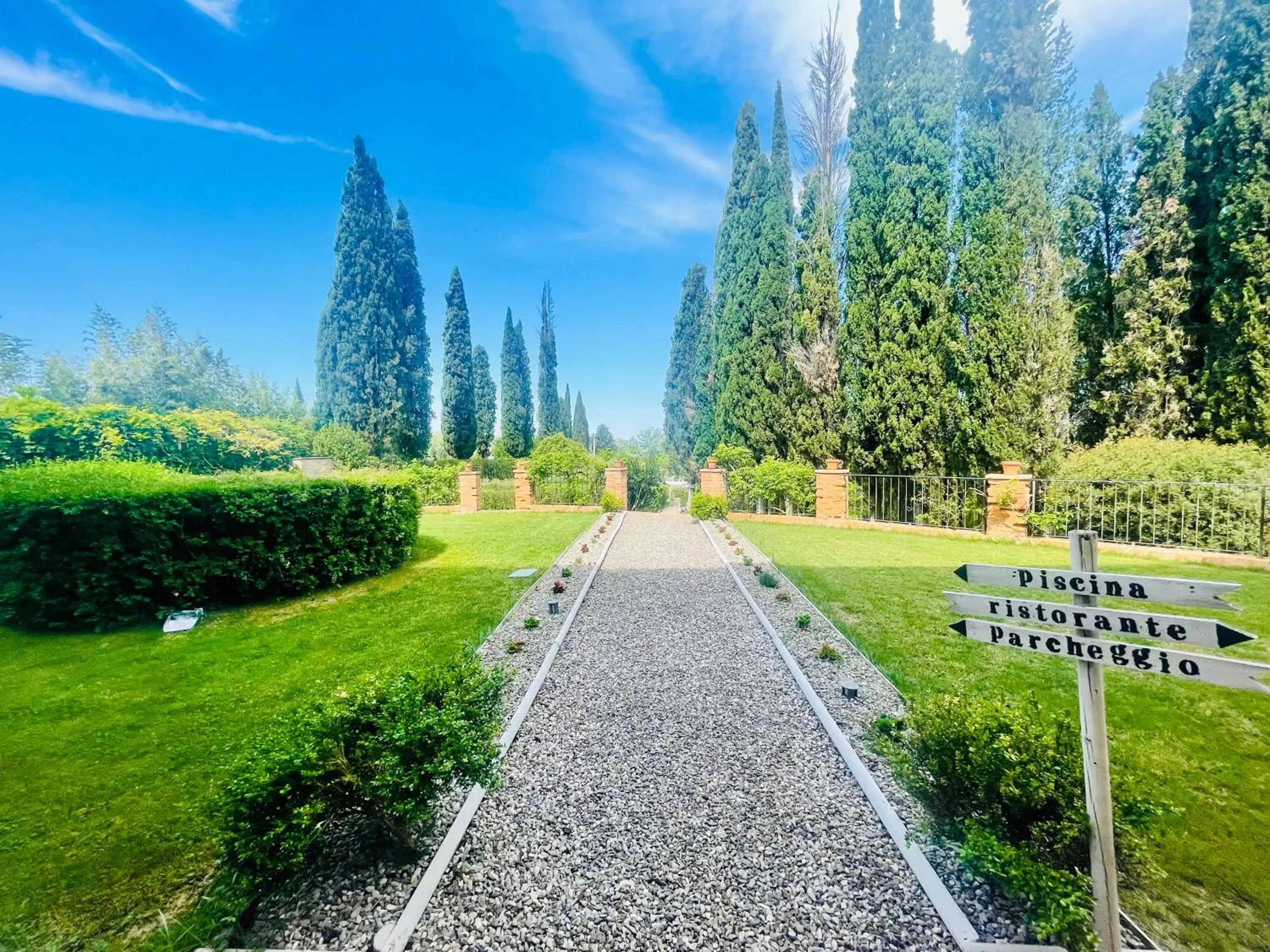 Garden view in Villa Armena Relais