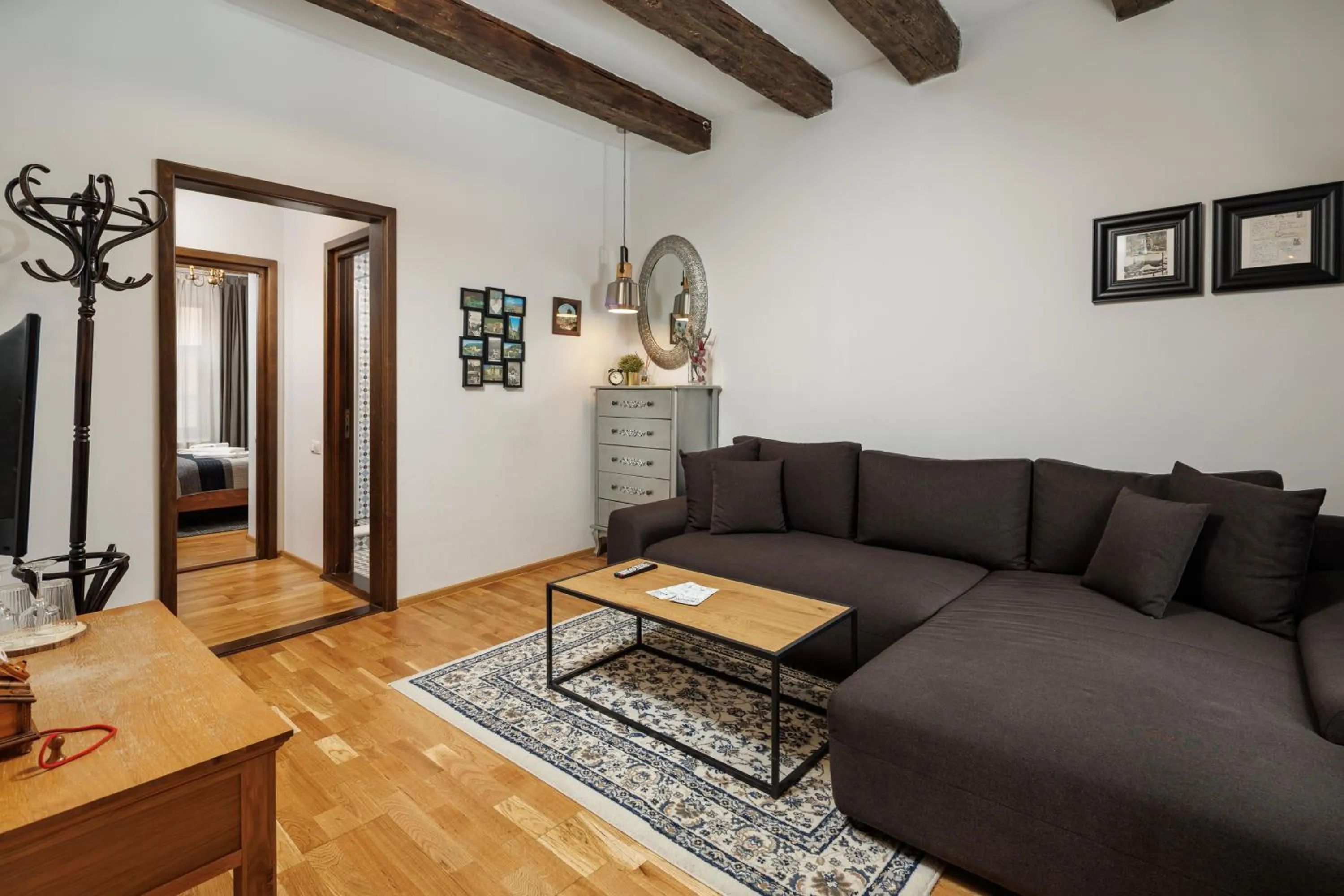 TV and multimedia in Wood House Republicii