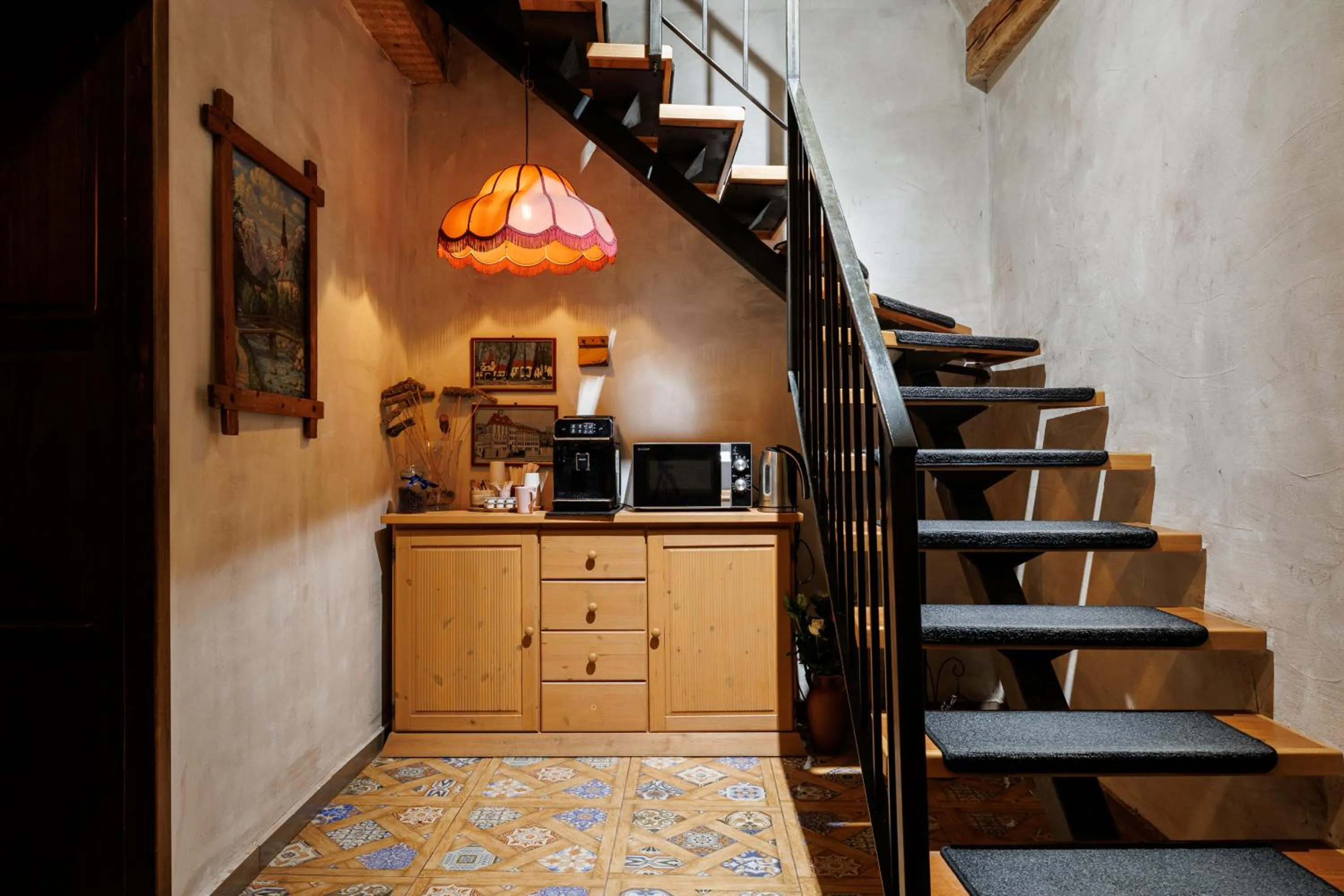 Coffee/tea facilities in Wood House Republicii