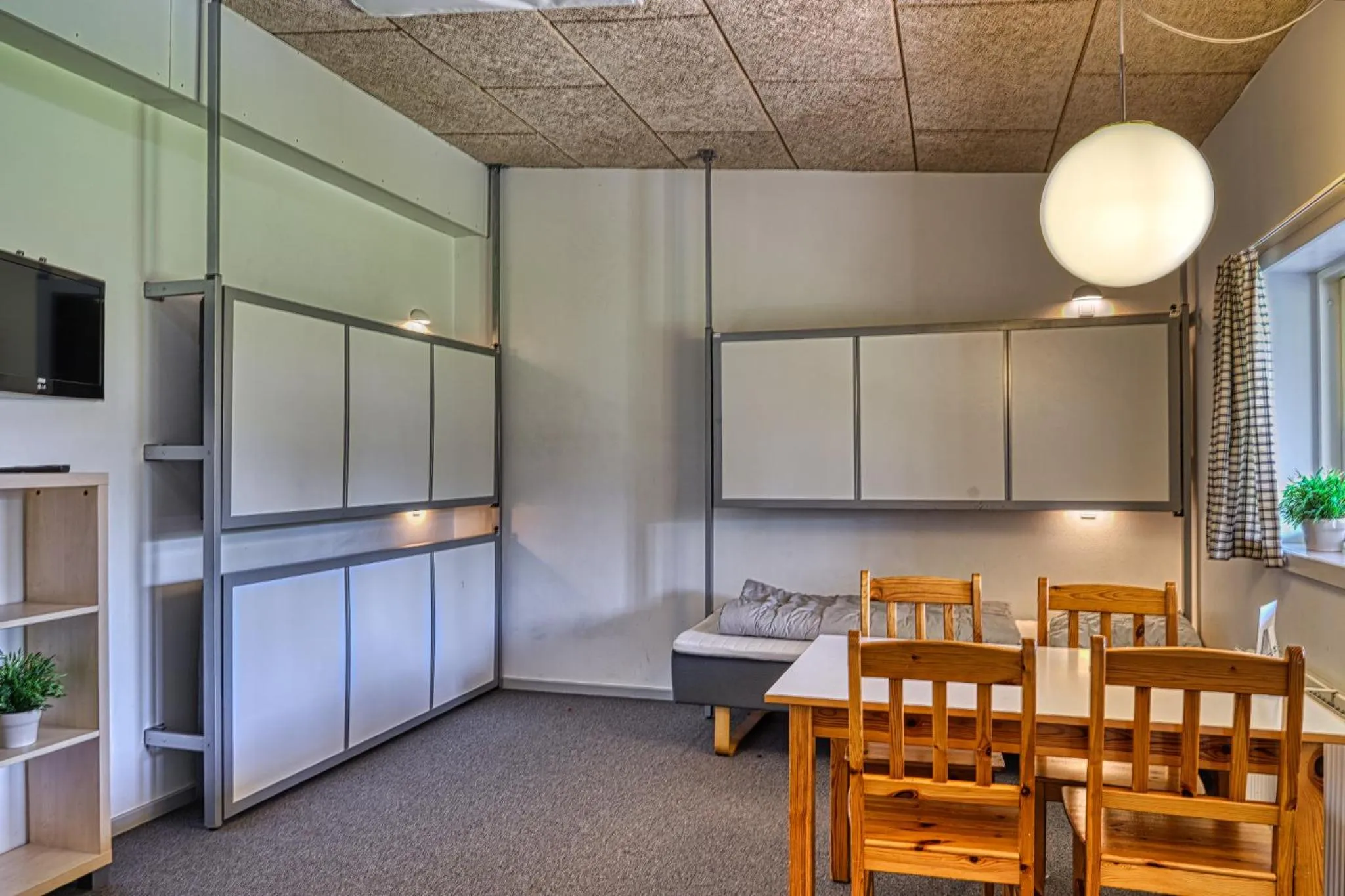 bunk bed in Danhostel Ishøj Strand