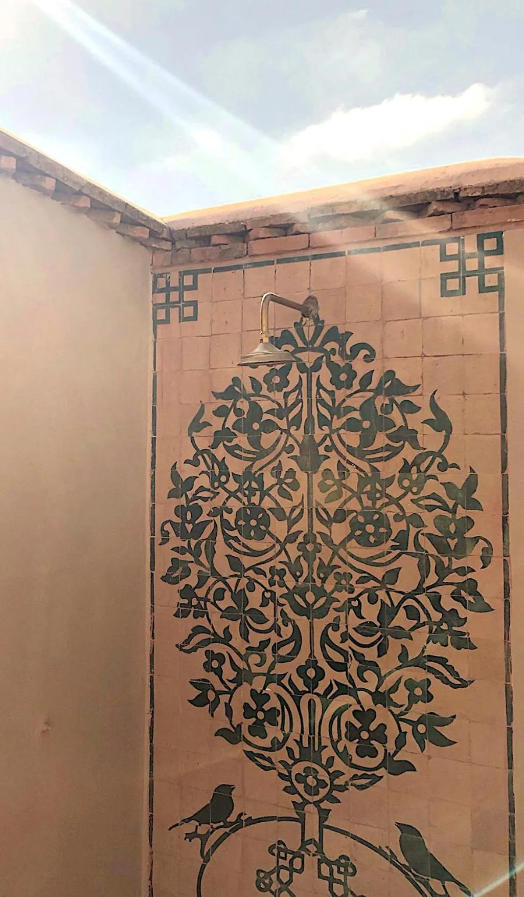 Shower in Riad Hadika Maria